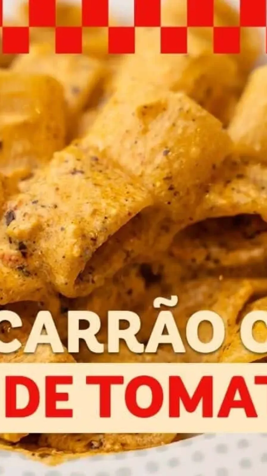 Macarrão com molho de tomate seco pronto em minutos e cheio de sabor pra surpreender