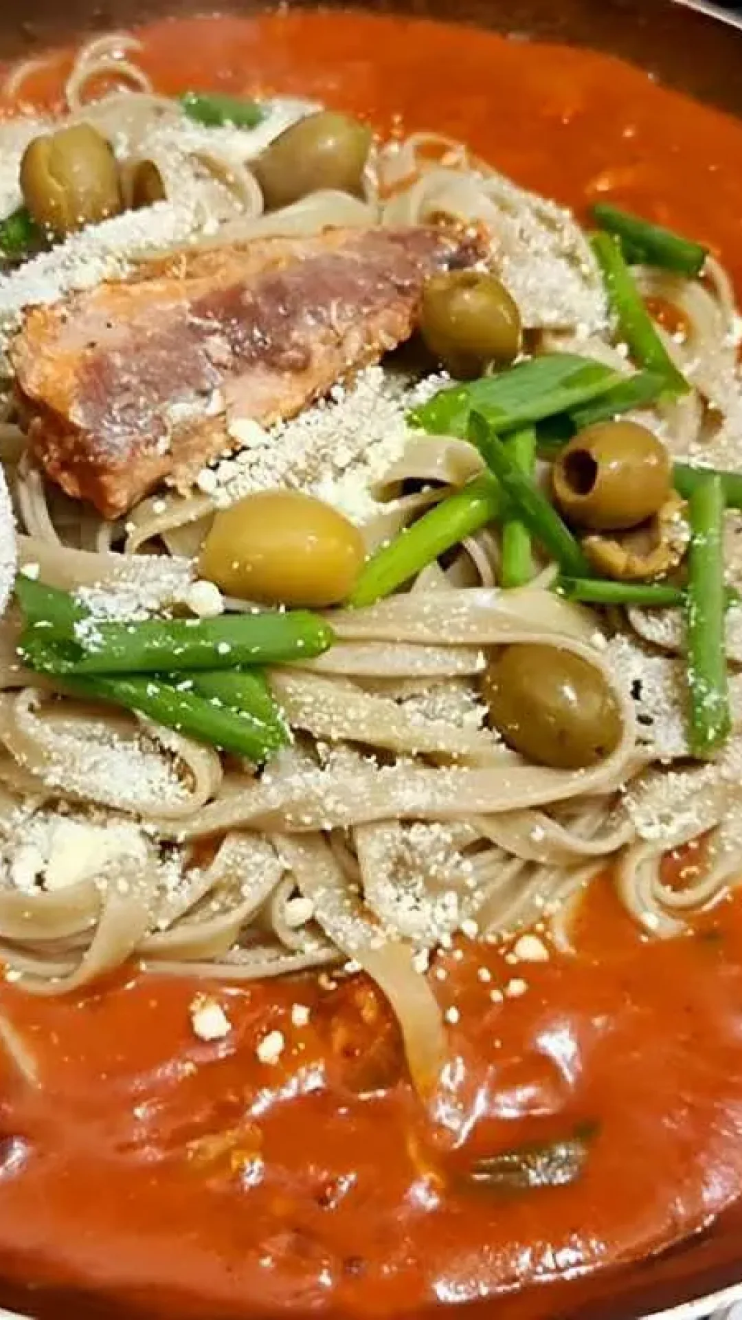 Macarrão com sardinha: uma receita econômica e saborosa para o dia a dia