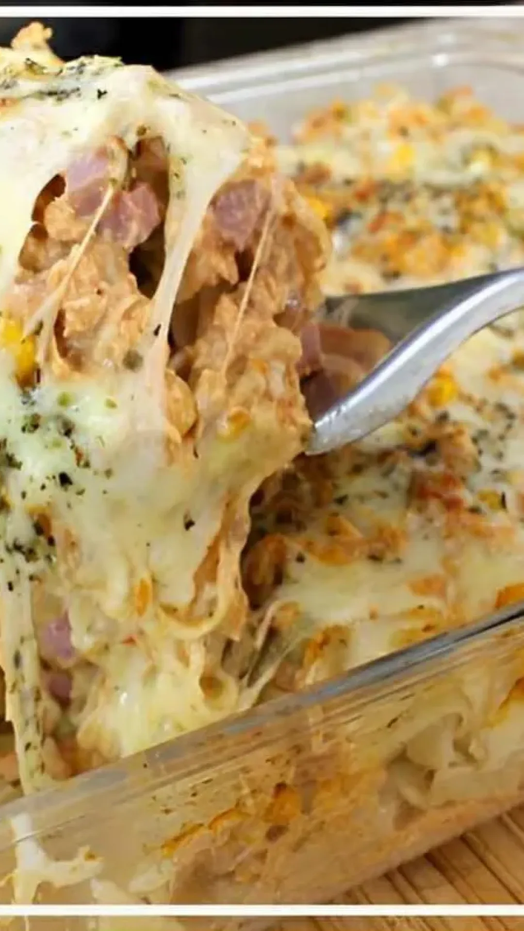 Macarrão de forno com frango fácil e prático para agradar toda a família