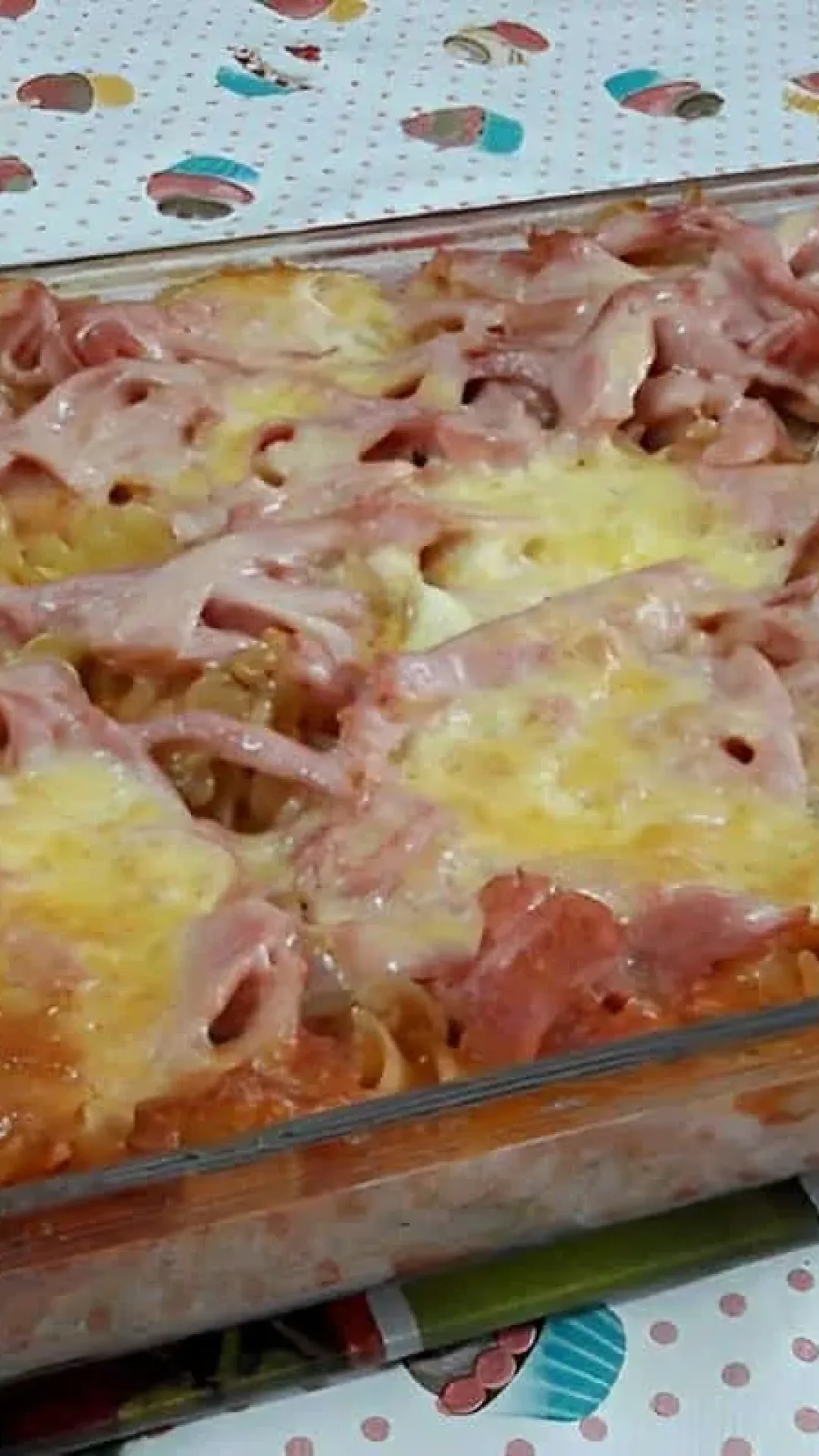 Macarrão de forno simples e prático perfeito para quem não quer perder tempo na cozinha