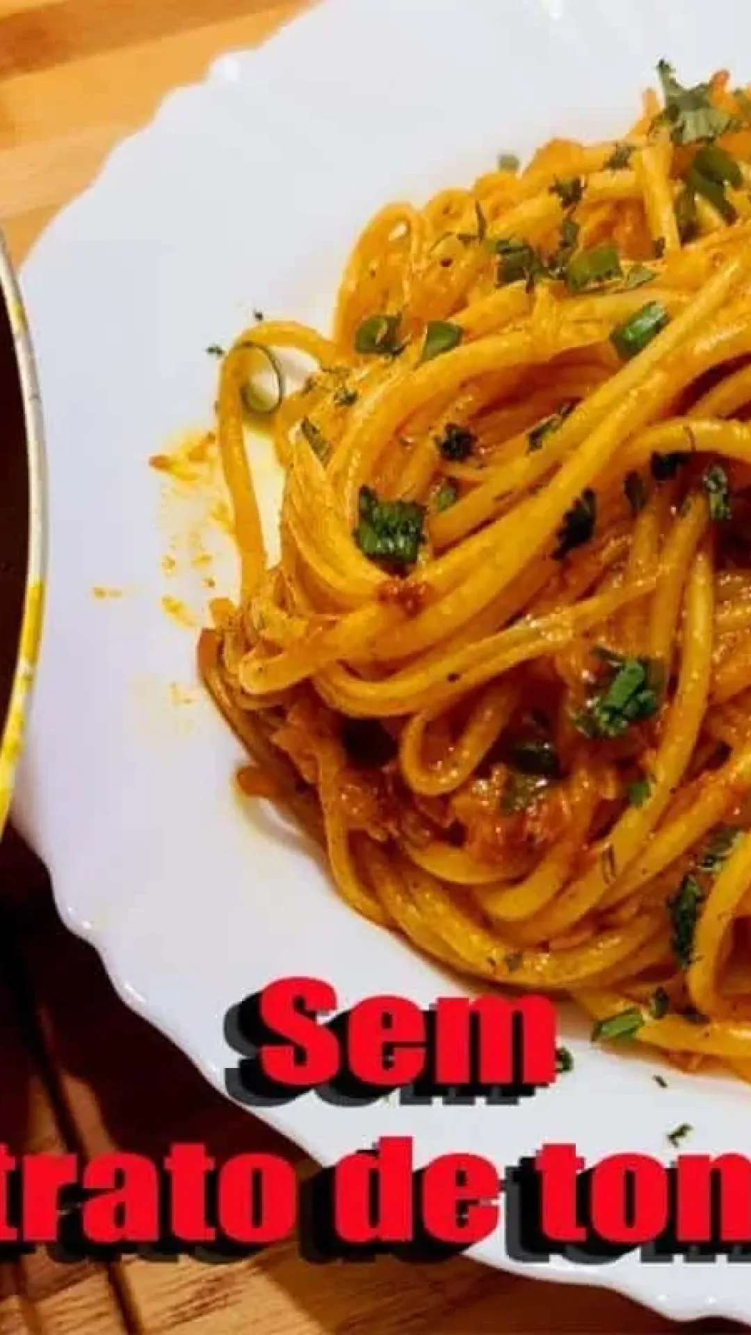 Macarrão na manteiga super saboroso que fica soltinho sem grudar um no outro