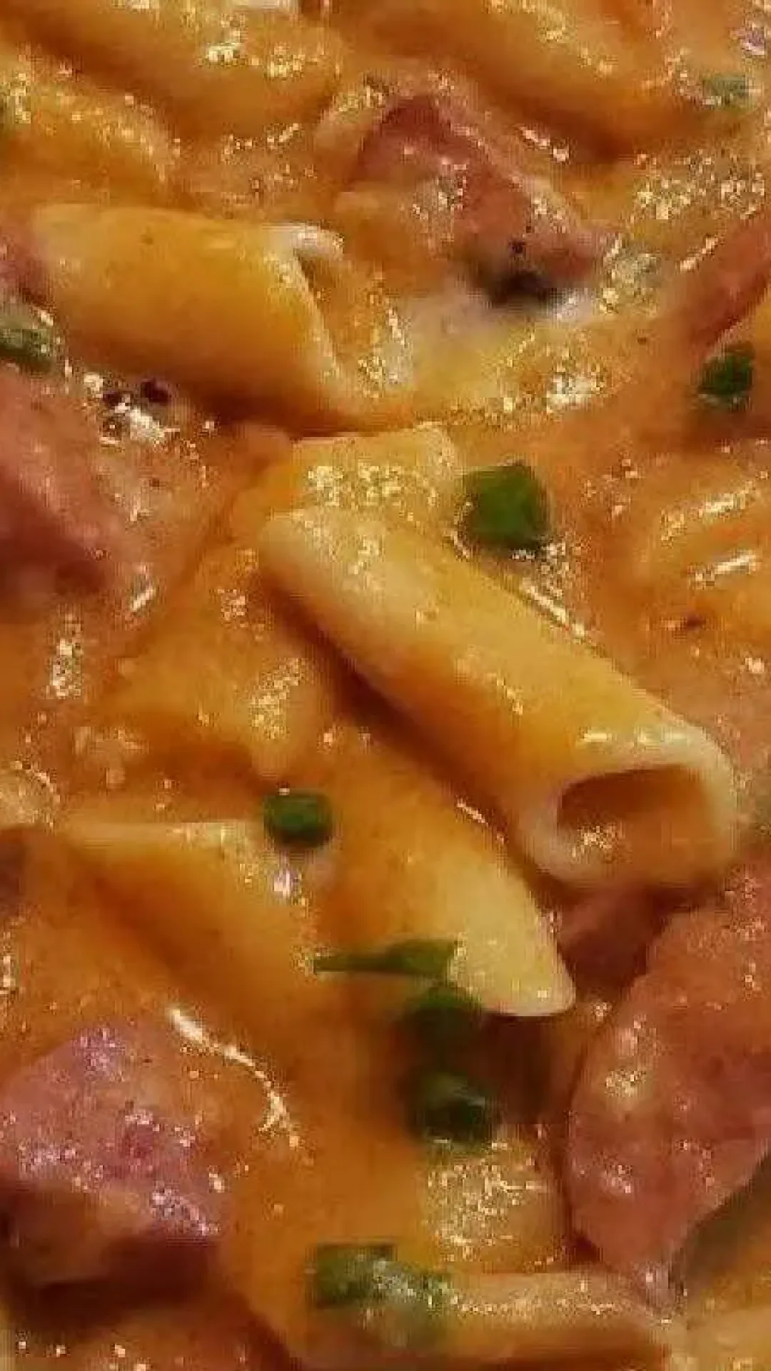 Macarrão na panela de pressão super cremoso e saboroso para seu almoço