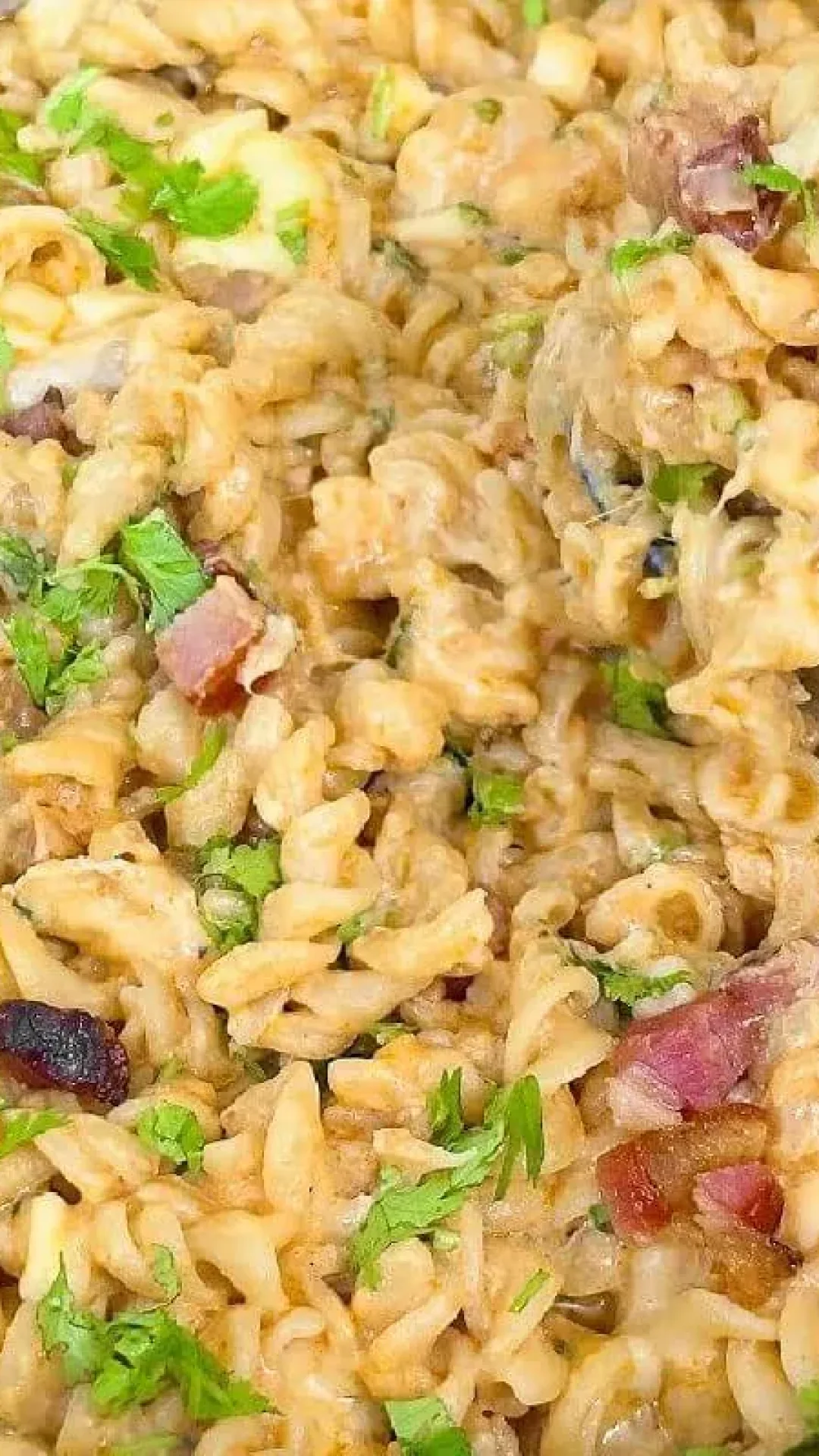 Macarrão simples e delicioso que você só vai querer fazer desse jeito