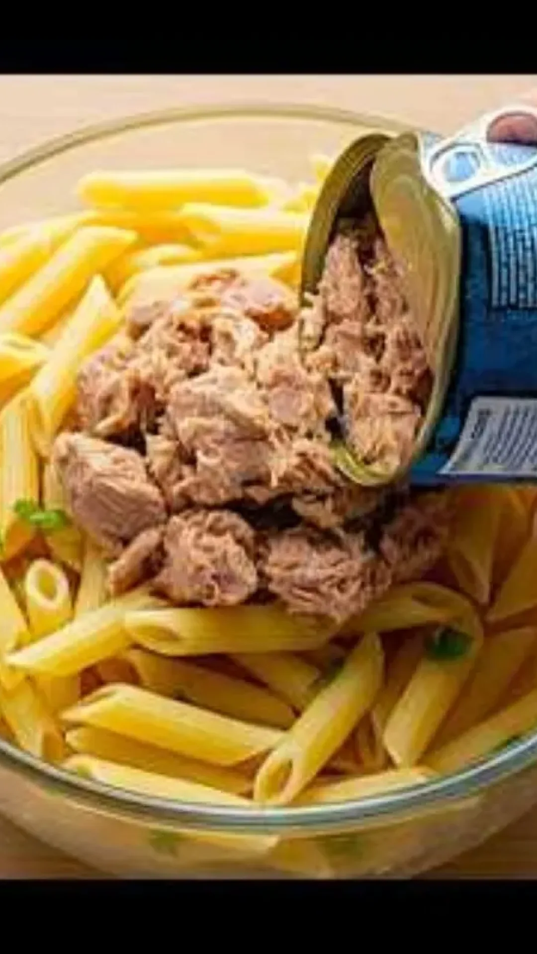 Macarronada de atum deliciosa para garantir uma refeição rápida, prática e saborosa