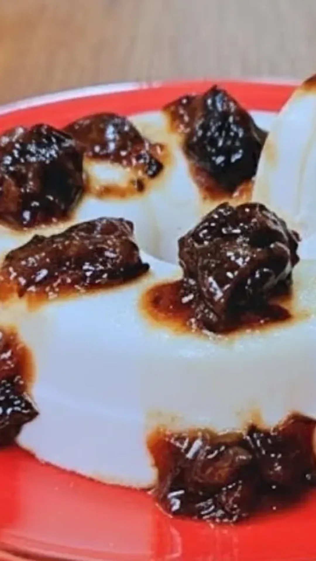 Manjar de coco low carb leve, sem açúcar e sem farinha, uma sobremesa deliciosa para não sair da dieta