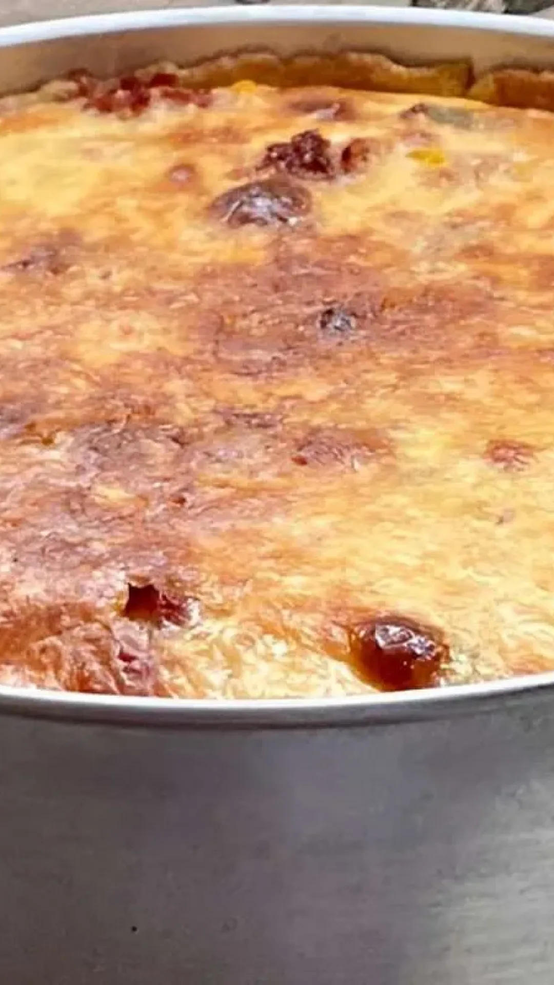 Massa com 2 ingredientes para torta salgada recheada