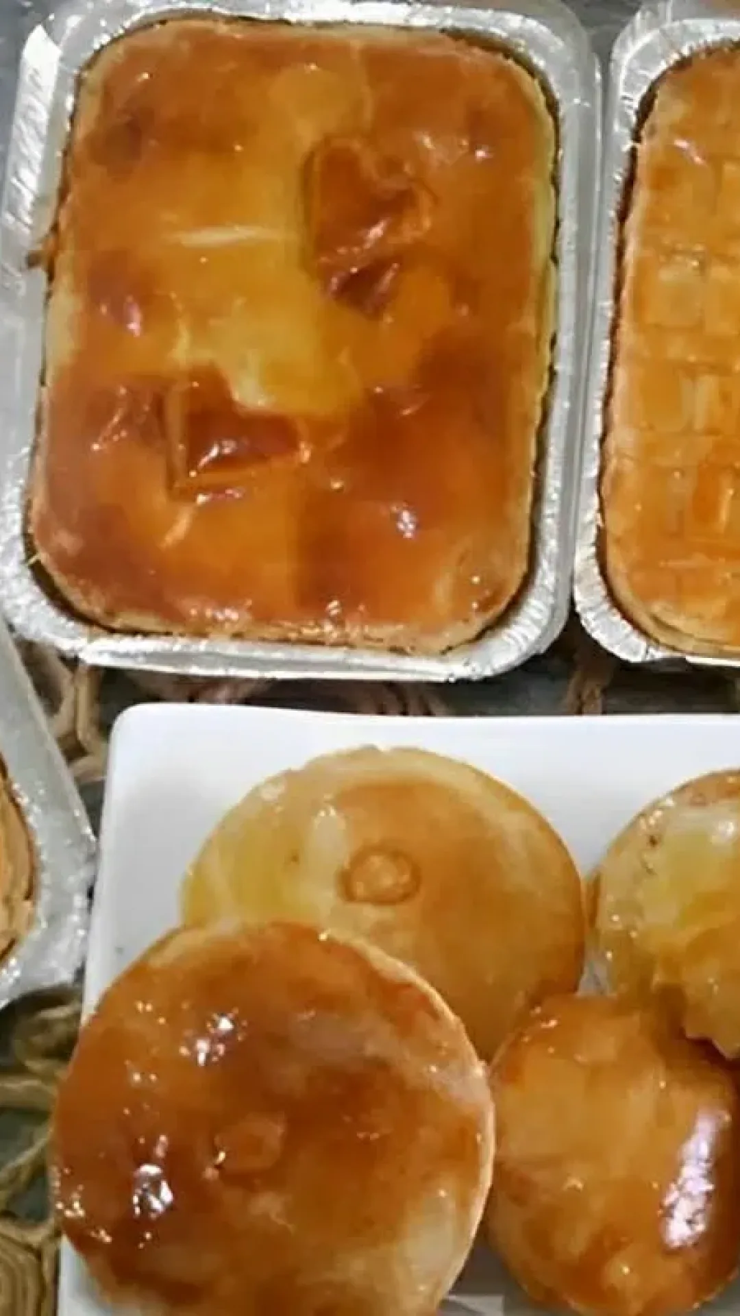 Massa de empadão e empadinhas que derrete na boca é só escolher um recheio e assar