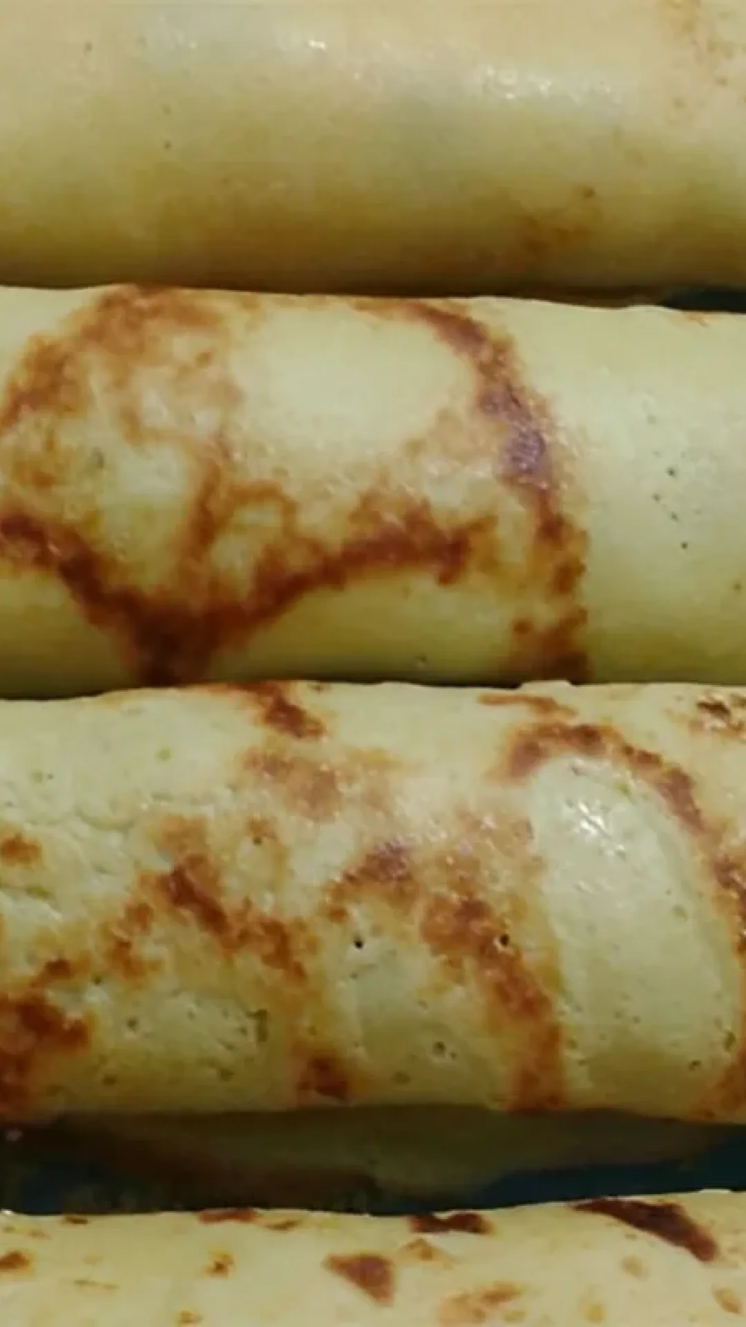 Massa de panqueca especial escolha o recheio que mais gostar e faça deliciosas panquecas