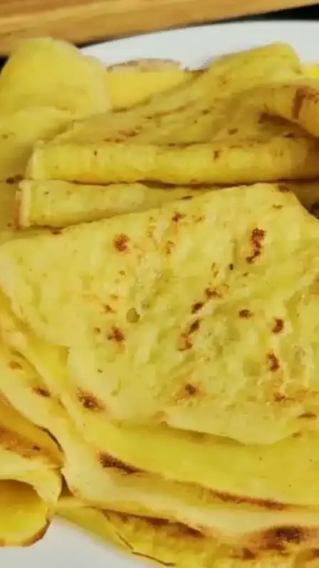 Massa de panqueca macia e leve que não quebra na hora de virar, para rechear como preferir