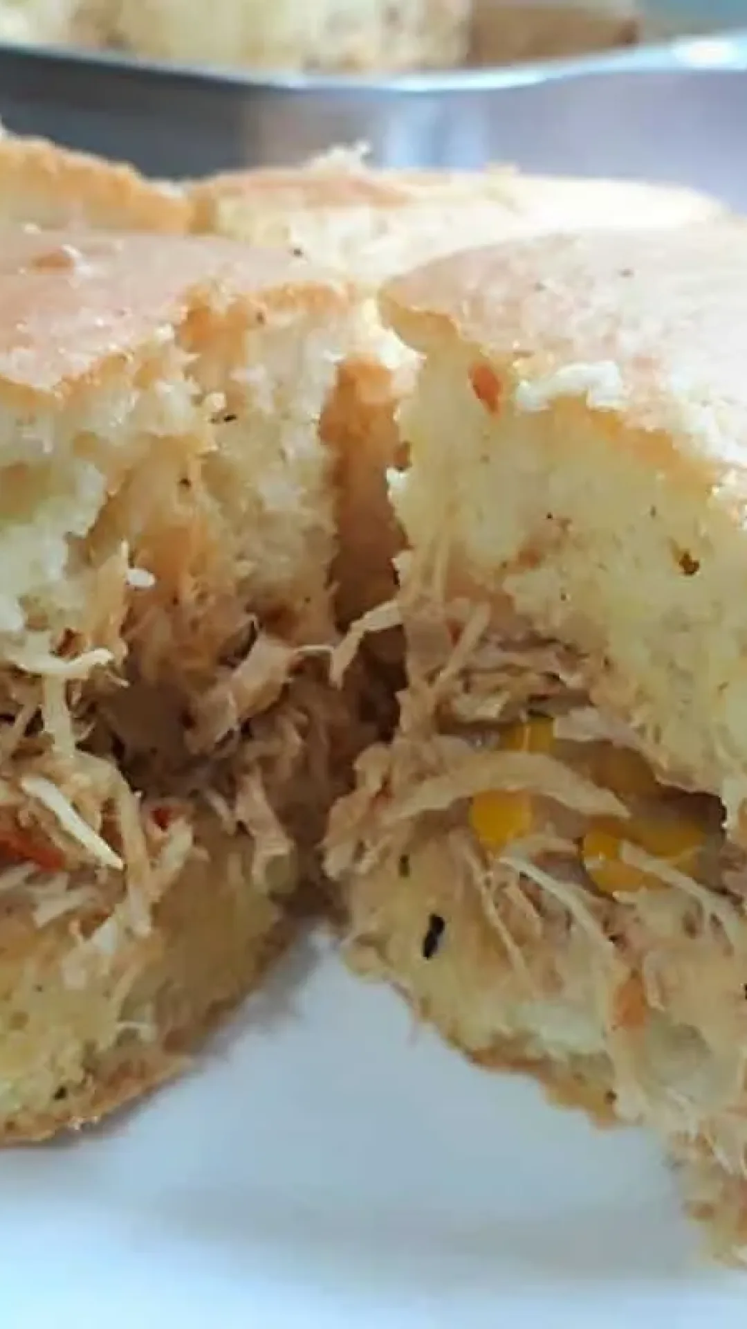 Massa de torta salgada de liquidificador fofinha deliciosa e fácil de fazer