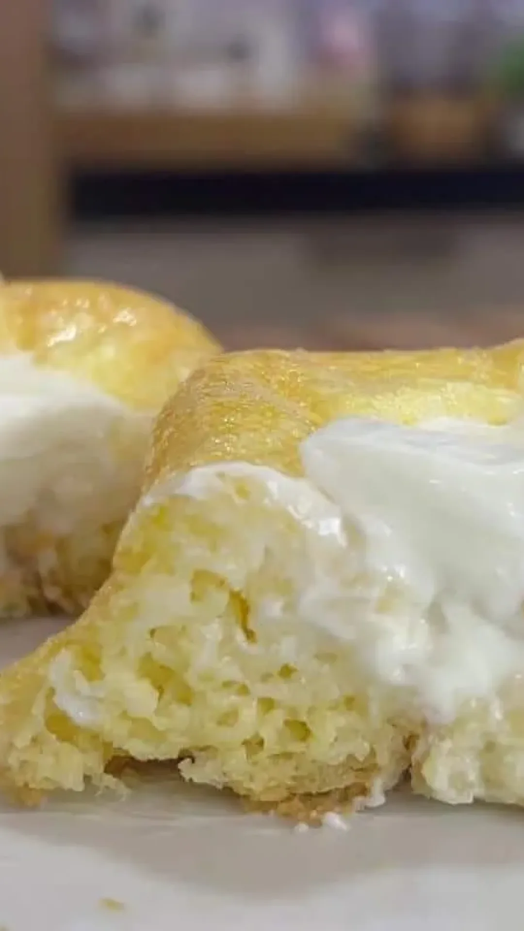 Meu café da manhã ficou muito mais gostoso com esse pão de queijo recheado