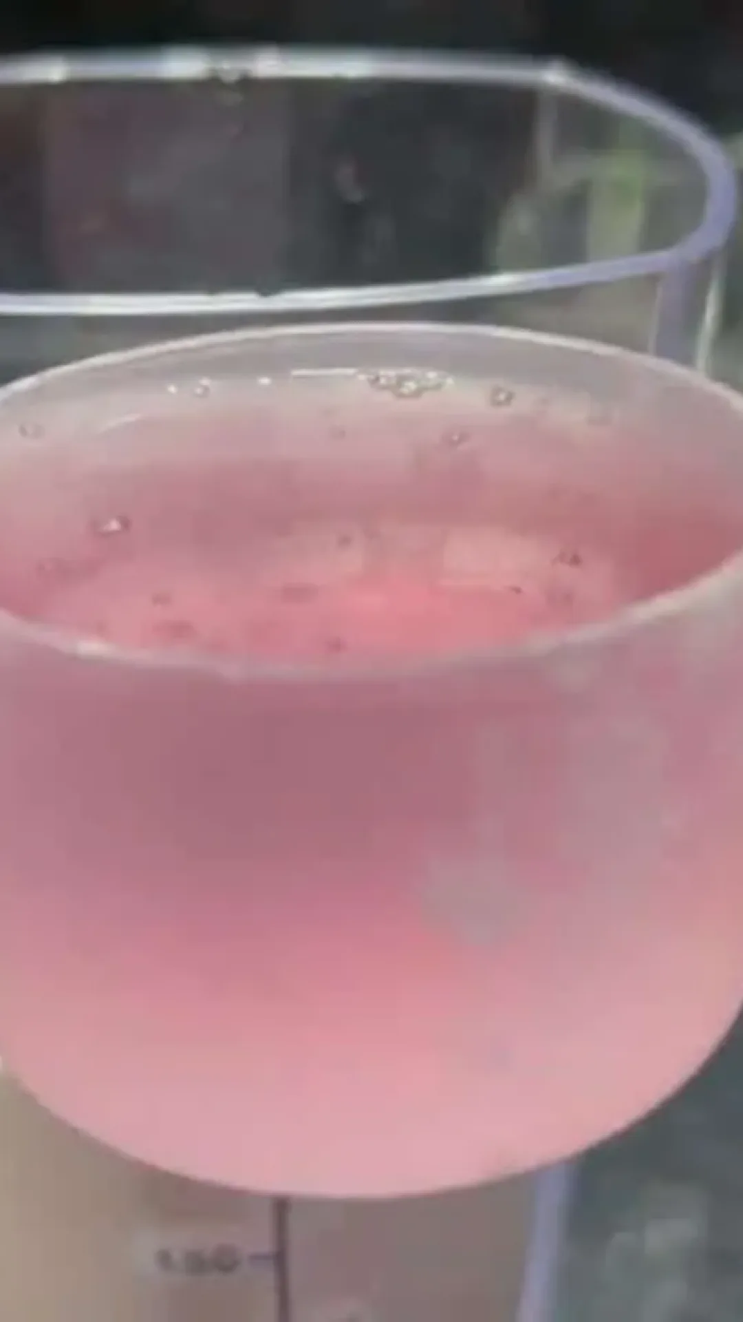 Misturinha caseira que dá brilho e desengordura suas panelas rapidinho