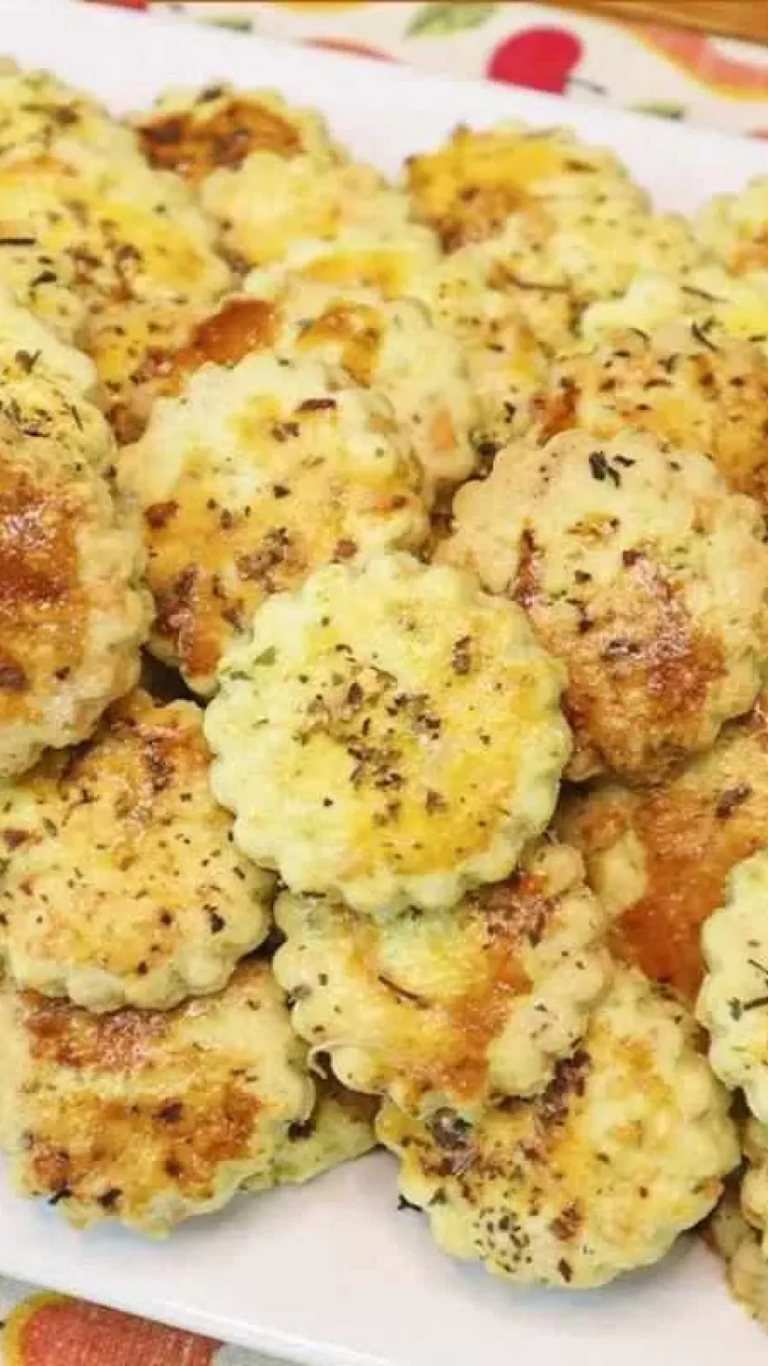 Não deixe de fazer esse biscoitinho de cebola você vai adorar fica simplesmente incrível