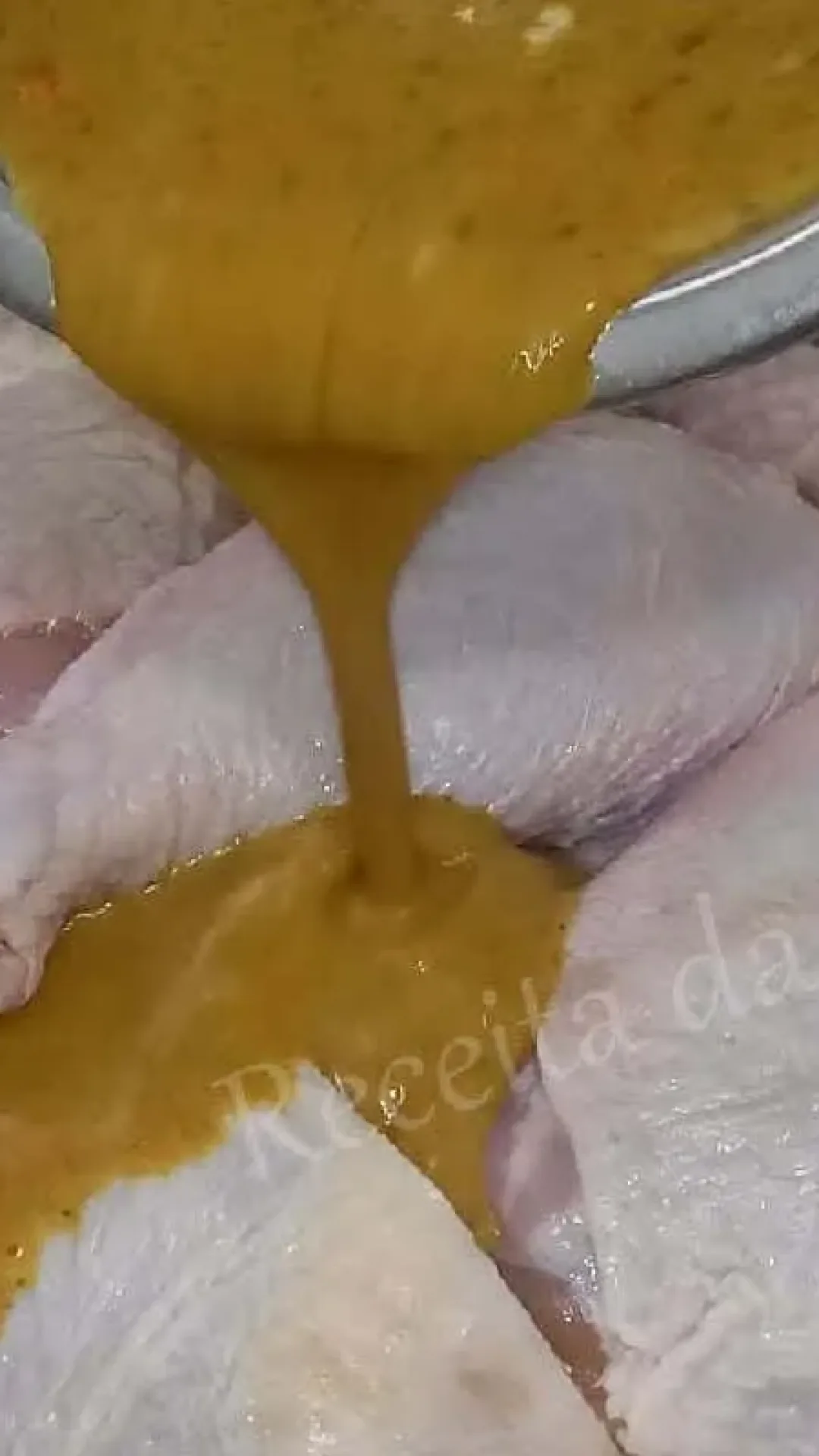 Não faça frango antes de conhecer essa receita simples e maravilhosa