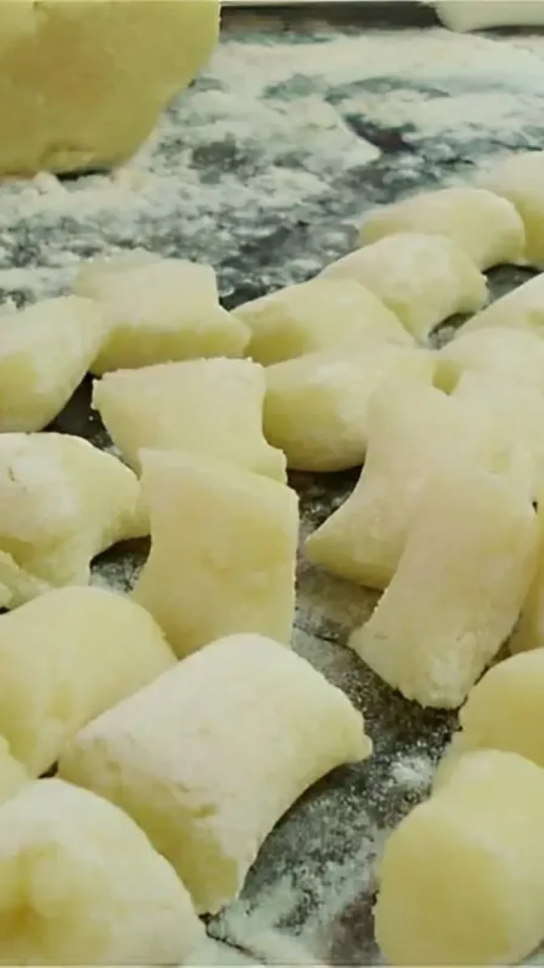Nhoque de batata que derrete na boca receita que aprendi com chef italiano para você fazer em casa