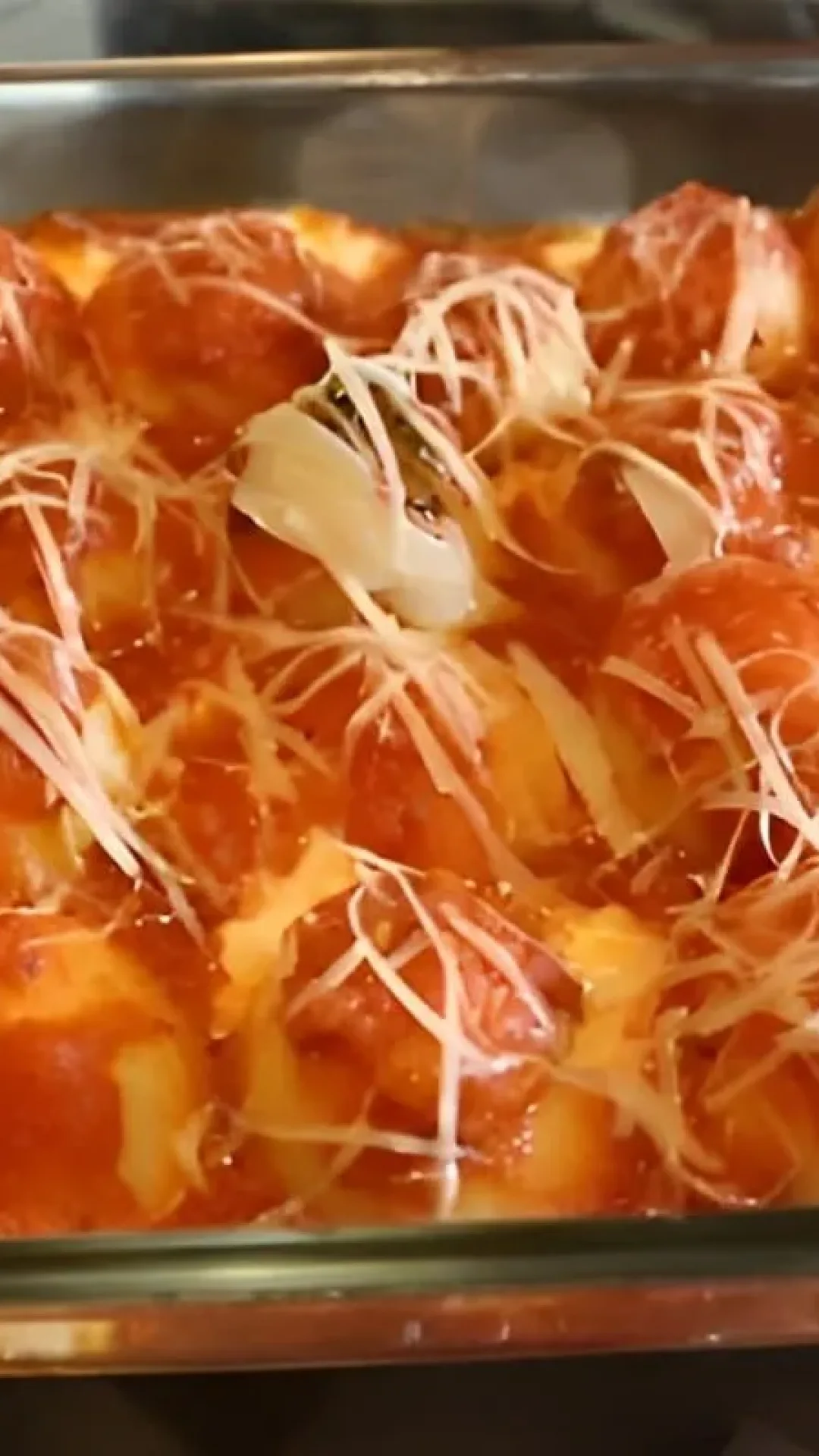 Nhoque recheado de cantina italiana perfeito para o almoço de sua família