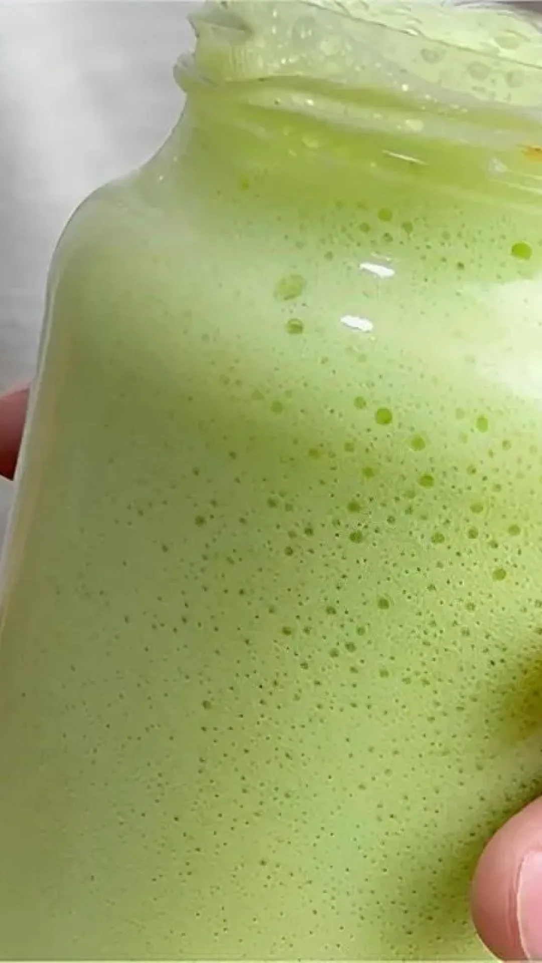O cabelo da minha irmã cresceu muito com esse shampoo orgânico para crescer cabelo