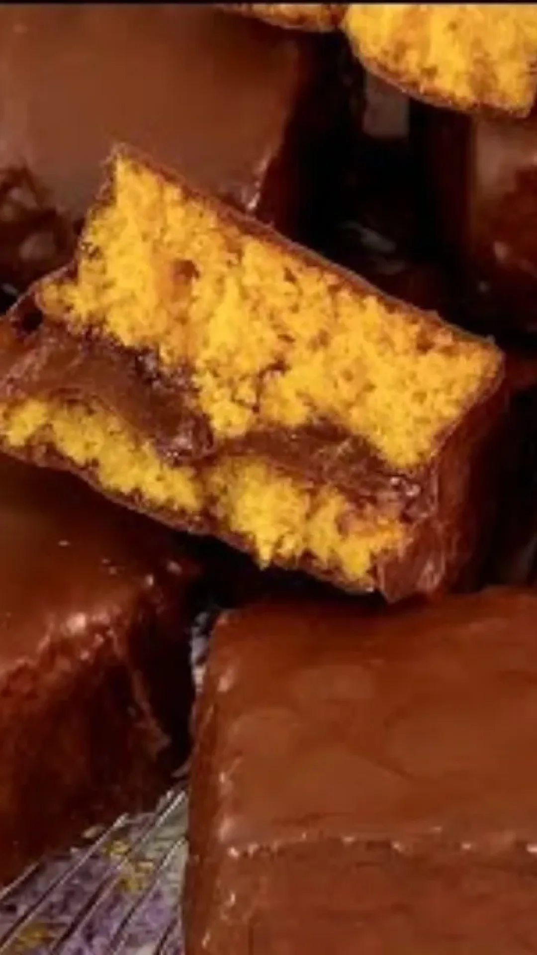 O melhor bolo de cenoura que você já comeu para deixar seu café de ano novo muito especial