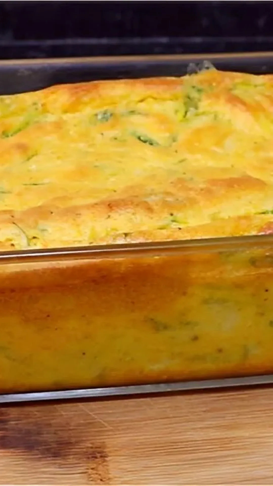 Omelete de forno com abobrinha ou suflê de abobrinha saudável prático e delicioso