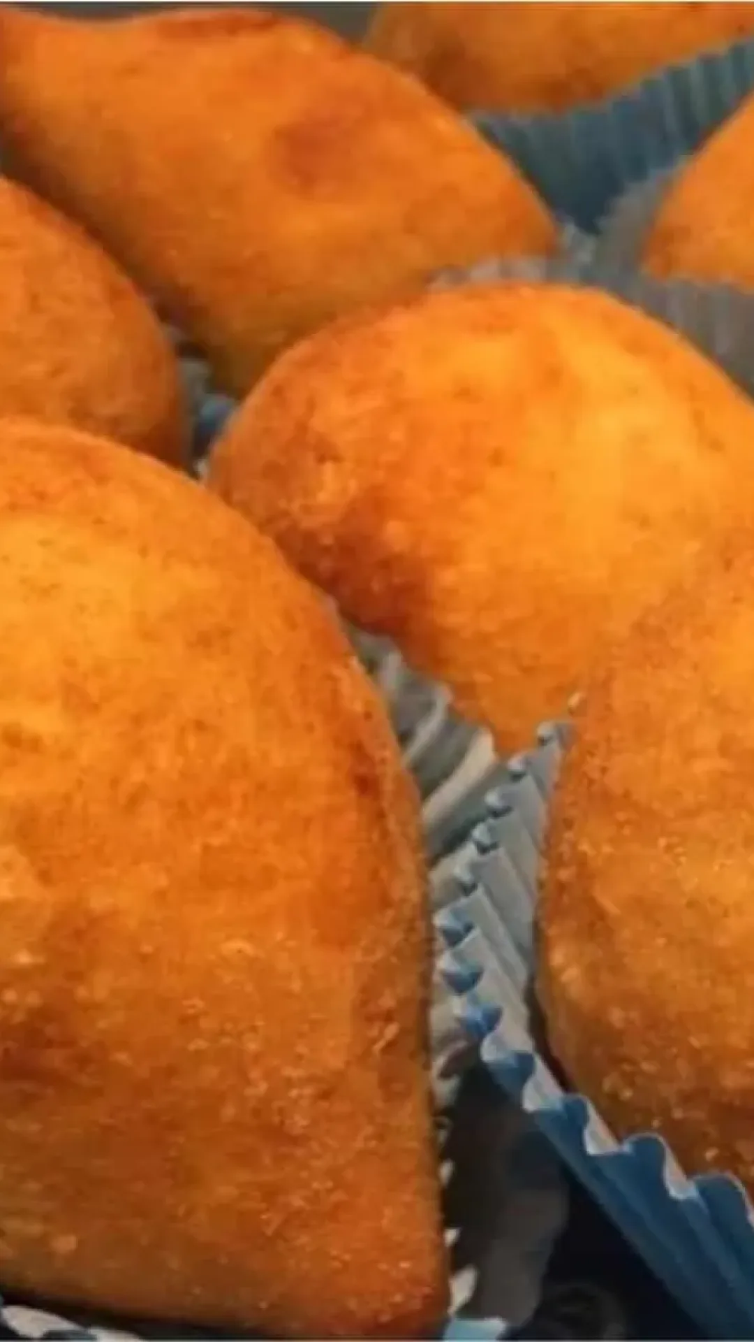 Os truques para fazer a melhor receita de coxinha com massa de batata que derrete na boca
