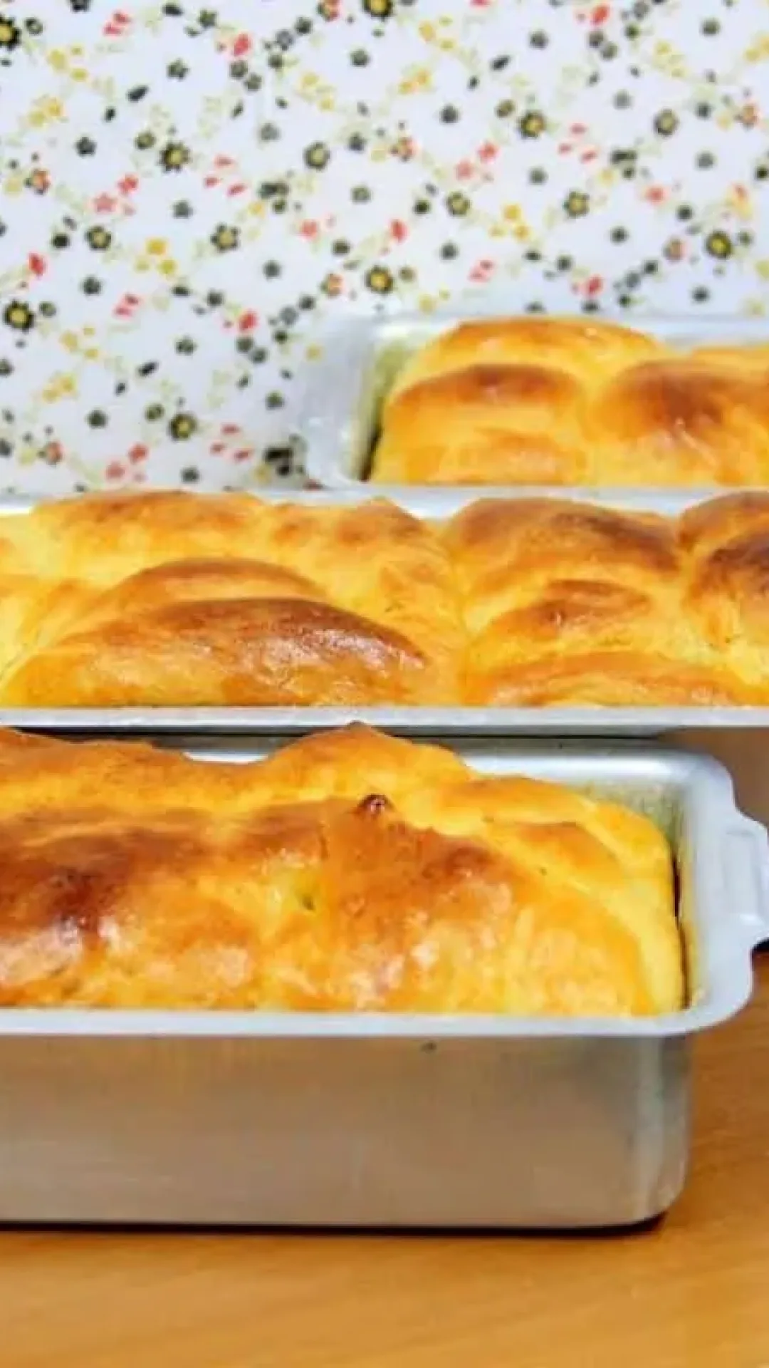Pão caseiro de liquidificador delicioso para servir no chá da tarde