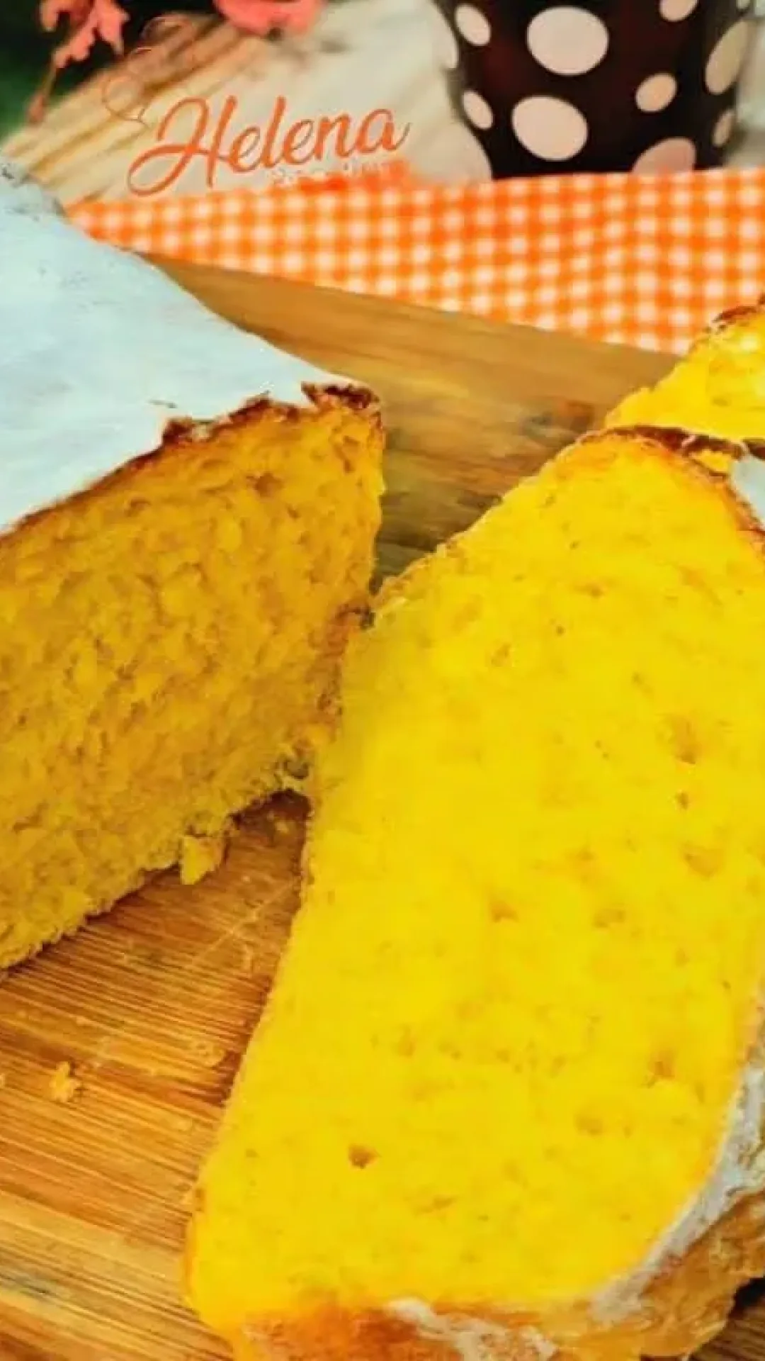 Pão de abóbora fofinho feito sem precisar sovar e sem fazer bagunça, para saborear com um café