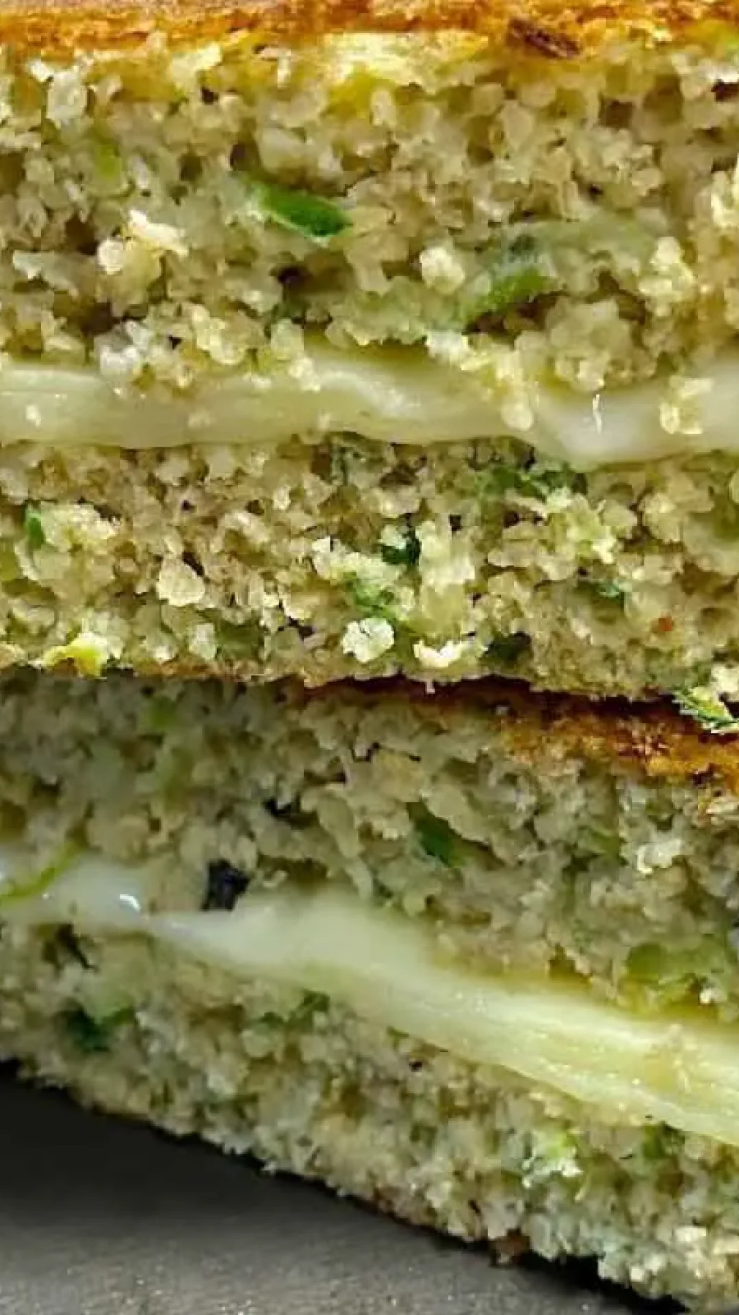Pão de aveia para o café da manhã bem nutritivo e saboroso