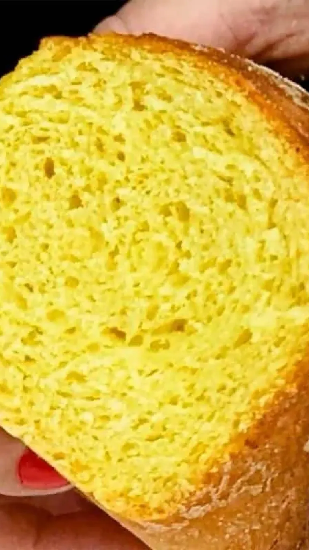 Pão de milho caseiro da roça bem fofinho e macio para o café da manhã