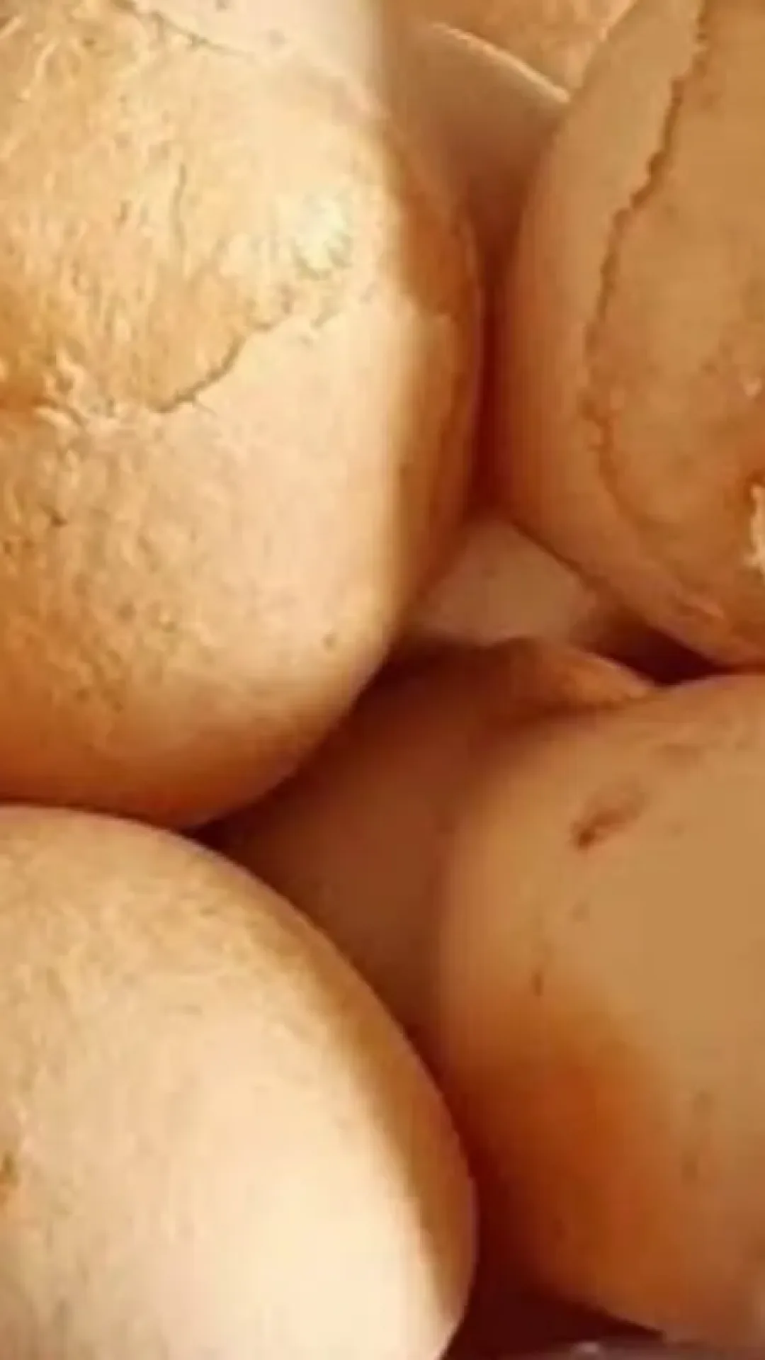 Pão de queijo sem ovo: essa receita é ótima e não pãozinho não murcha quanto tira do forno