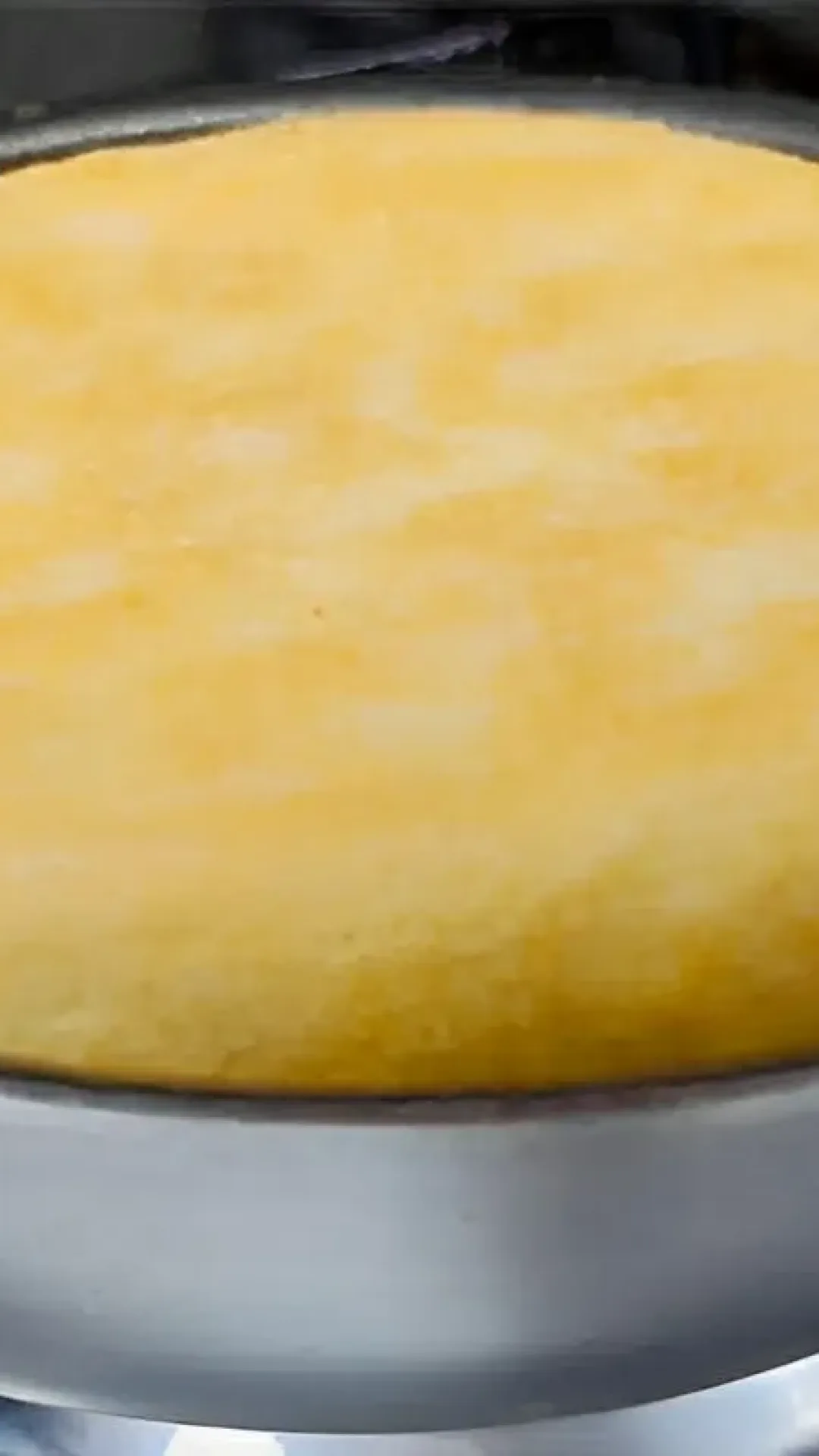 Pão de tapioca de frigideira muito fofinho saboroso e fica pronto em minutos
