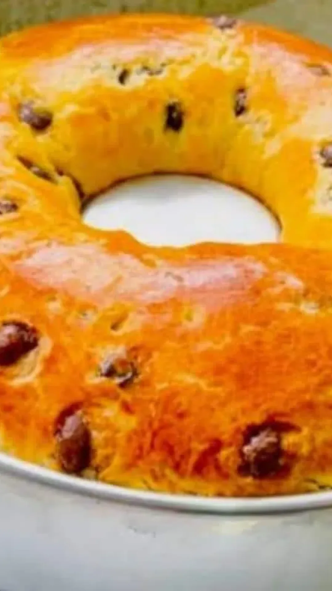 Pão doce com massa de panetone muito gostoso para o café da manhã ou da tarde