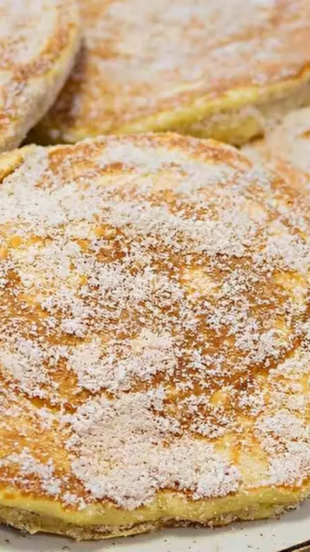 Pãozinho de banana de frigideira rápido e prático para comer a qualquer hora