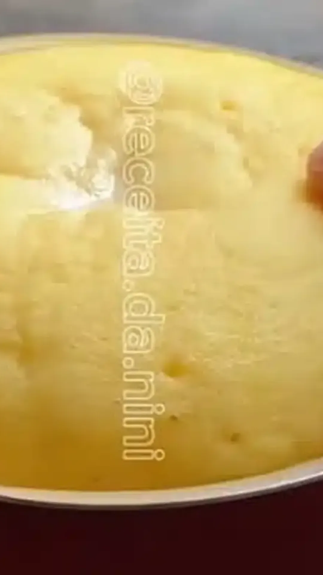 Pãozinho de fubá na panela delicioso e perfeito para o café da manhã sem pão francês