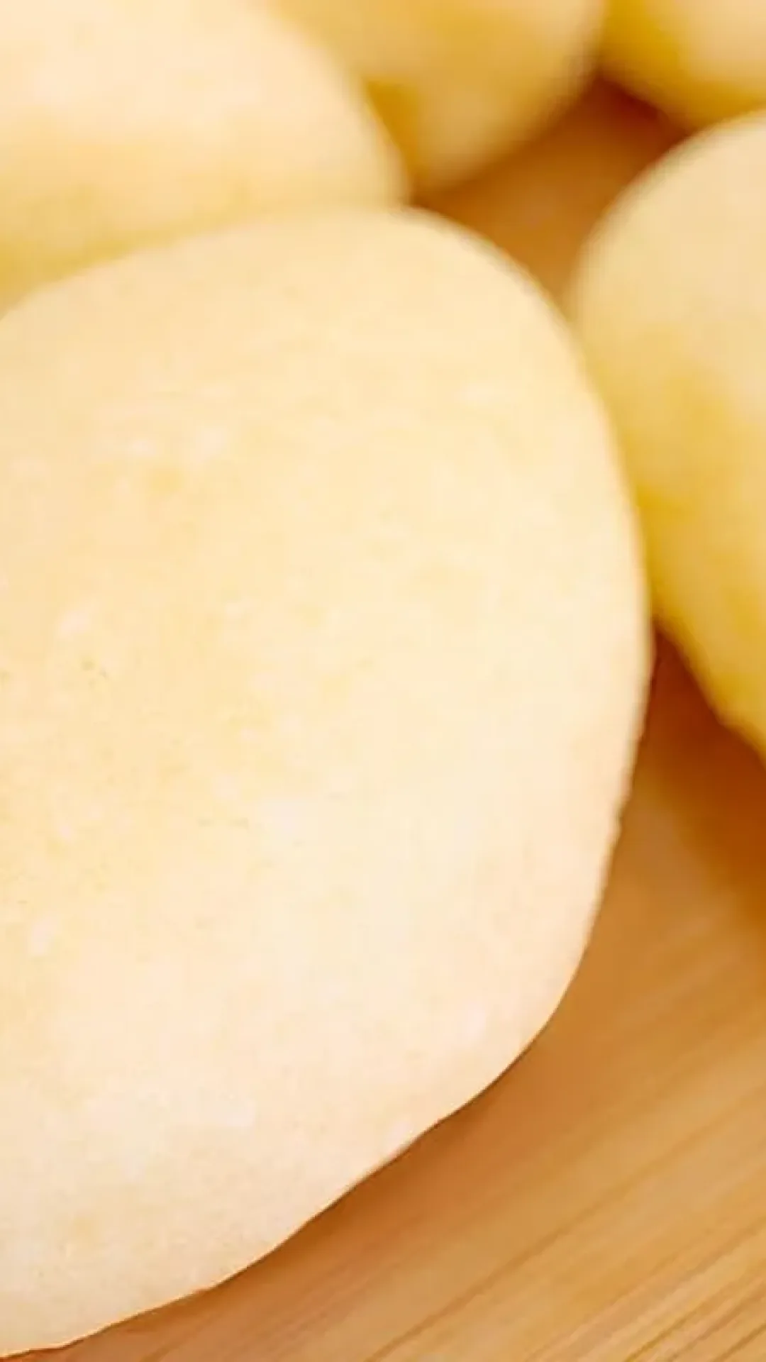 Pãozinho de tapioca fácil e delicioso para substituir o pão francês do café da manhã