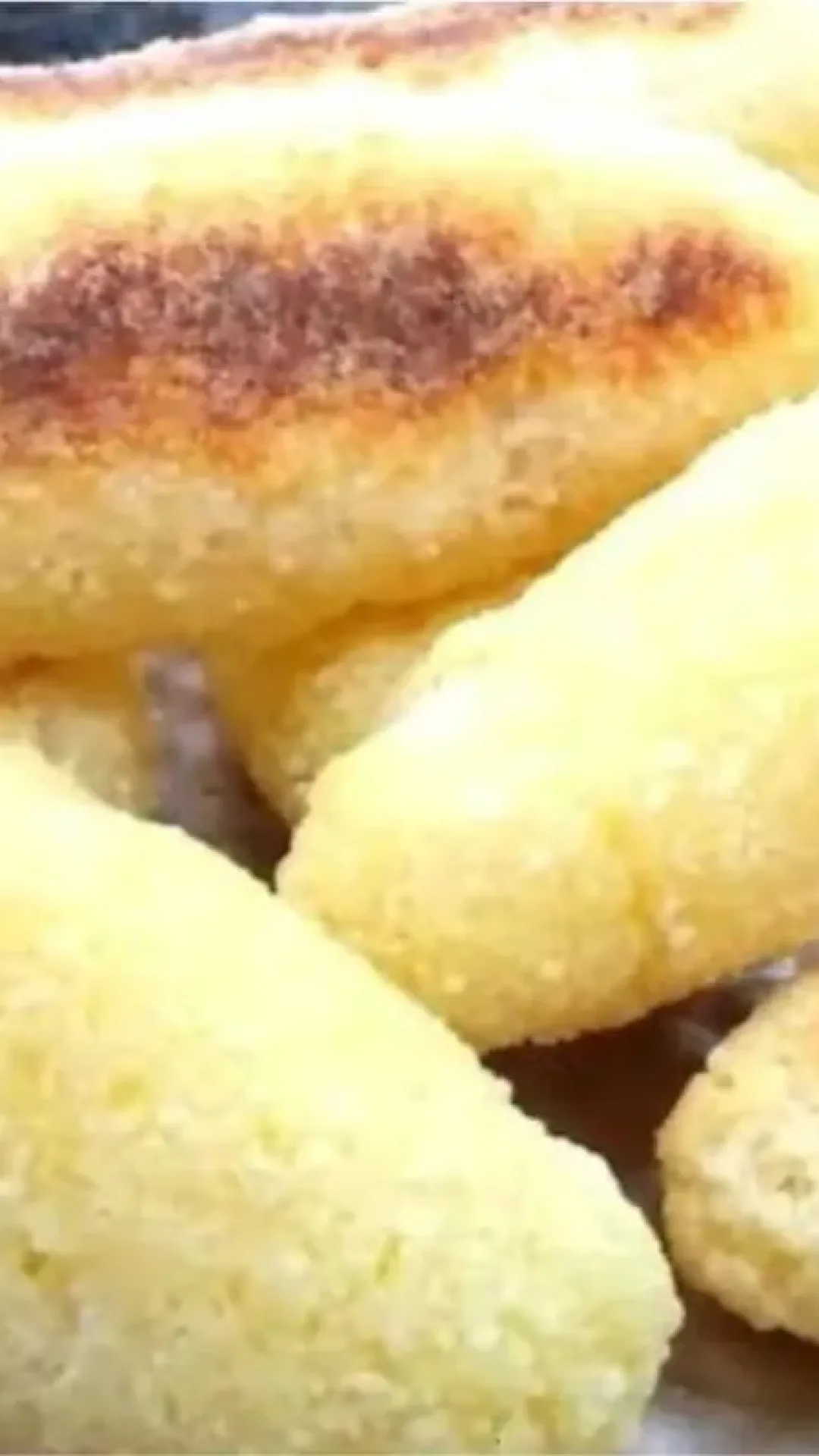 Pãozinho de tapioca para substituir o pão francês no seu café ou lanche da tarde