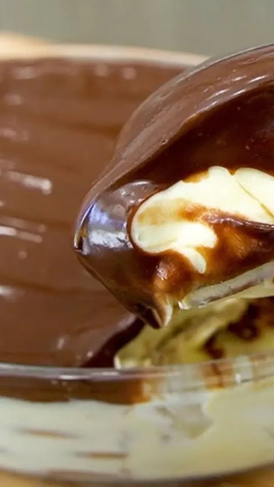 Pavê cremoso: usei só 2 ingredientes nesse creme, o pavê mais rápido e sem fogo que você já viu