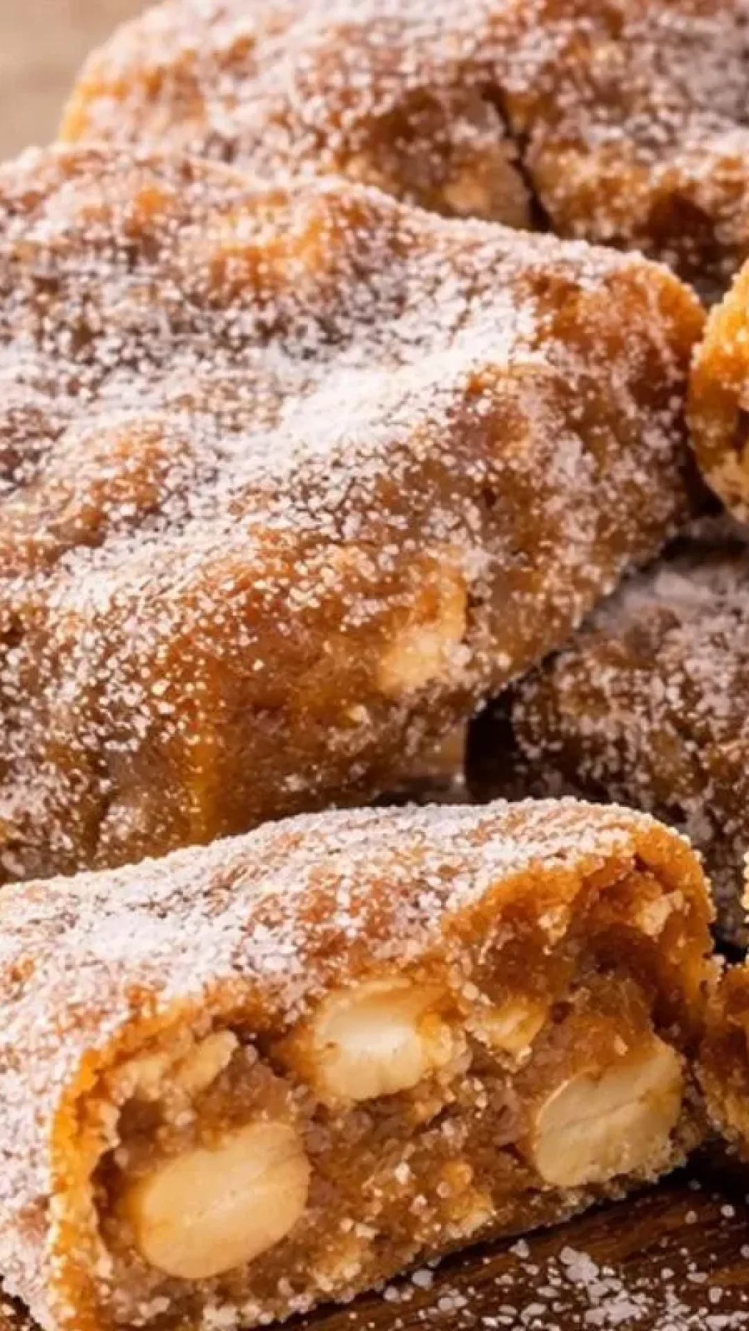 Pé de moça cremoso com bastante amendoim, um doce fácil que derrete na boca e é irresistível