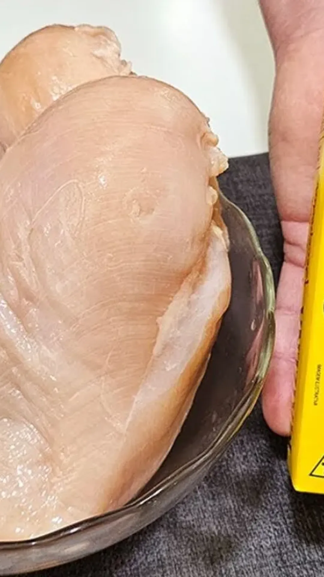 Petisco de frango temperado do jeito certo para animar qualquer visita na sua casa