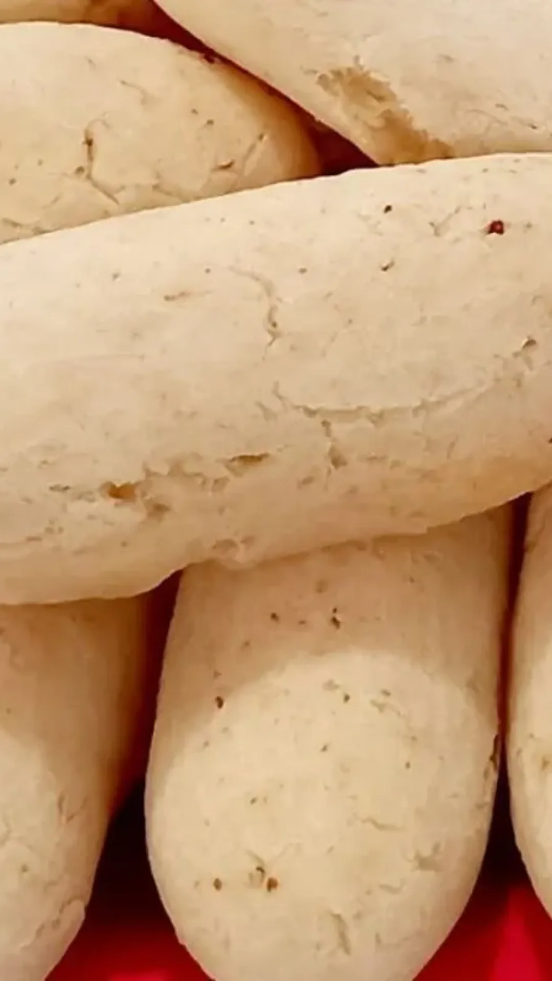 Prepare aquele café fresquinho para acompanhar esse biscoito de mandioca delicioso