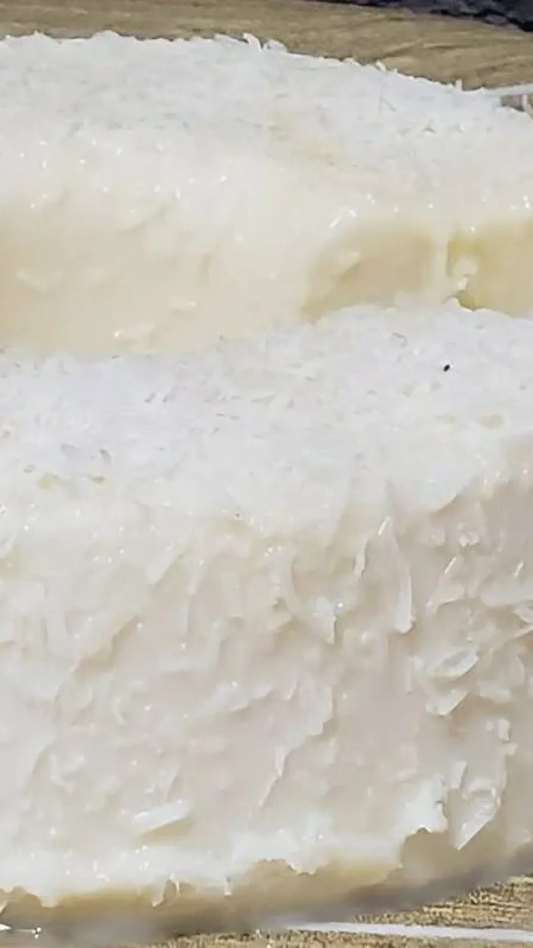 Pudim de coco firme uma sobremesa deliciosa e perfeita para o seu fim de semana