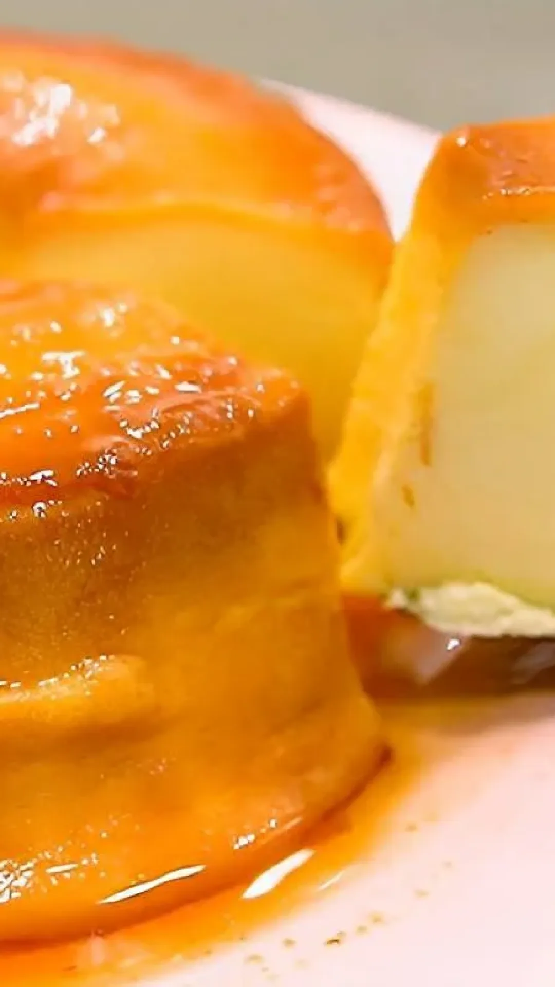 Pudim em 10 minutos não gasta gás e é uma delícia