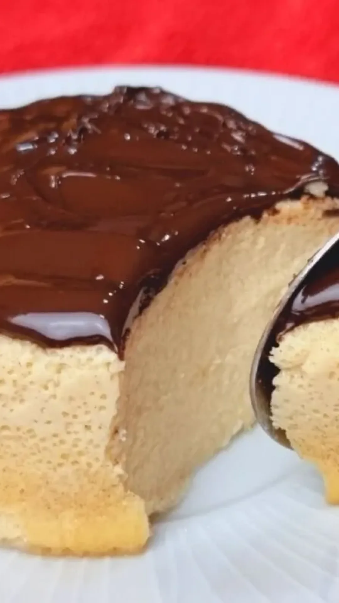 Pudim low carb que fica cremoso e é a opção perfeita para uma sobremesa saudável e nutritiva