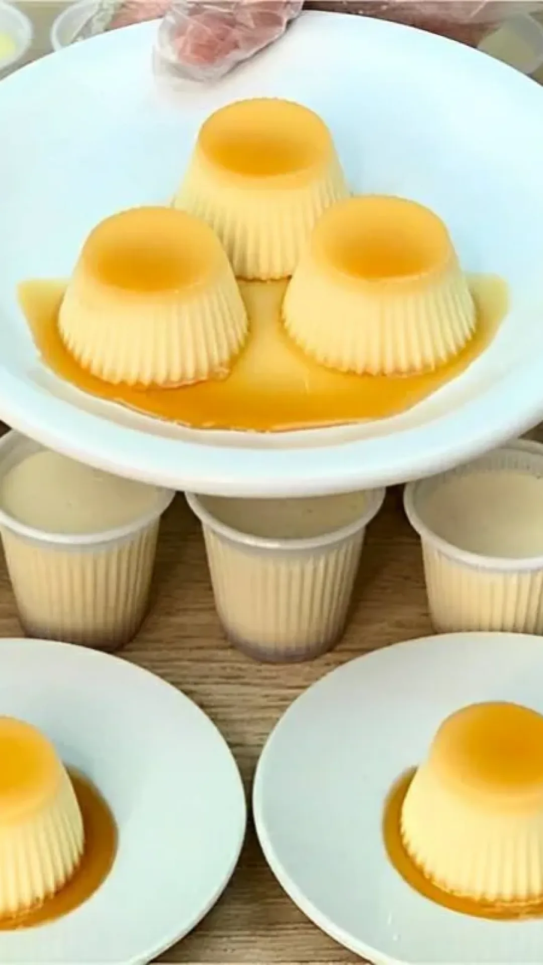 Pudim no copinho para fazer e vender essa receita rende muito e é um espetáculo