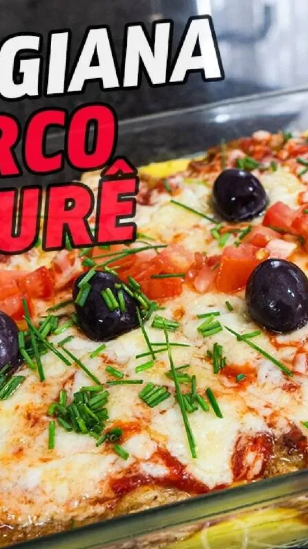 Que tal inovar no almoço de domingo com esse carne de porco à parmegiana delicioso