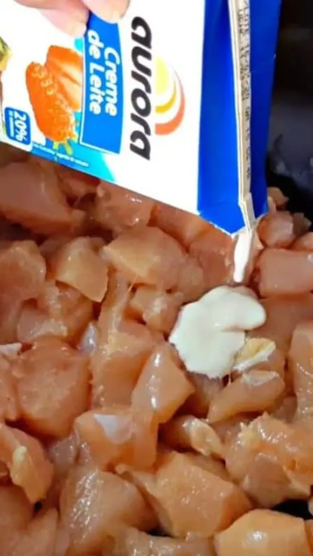 Receita com frango deliciosa que salva meu almoço quando estou sem tempo para cozinhar