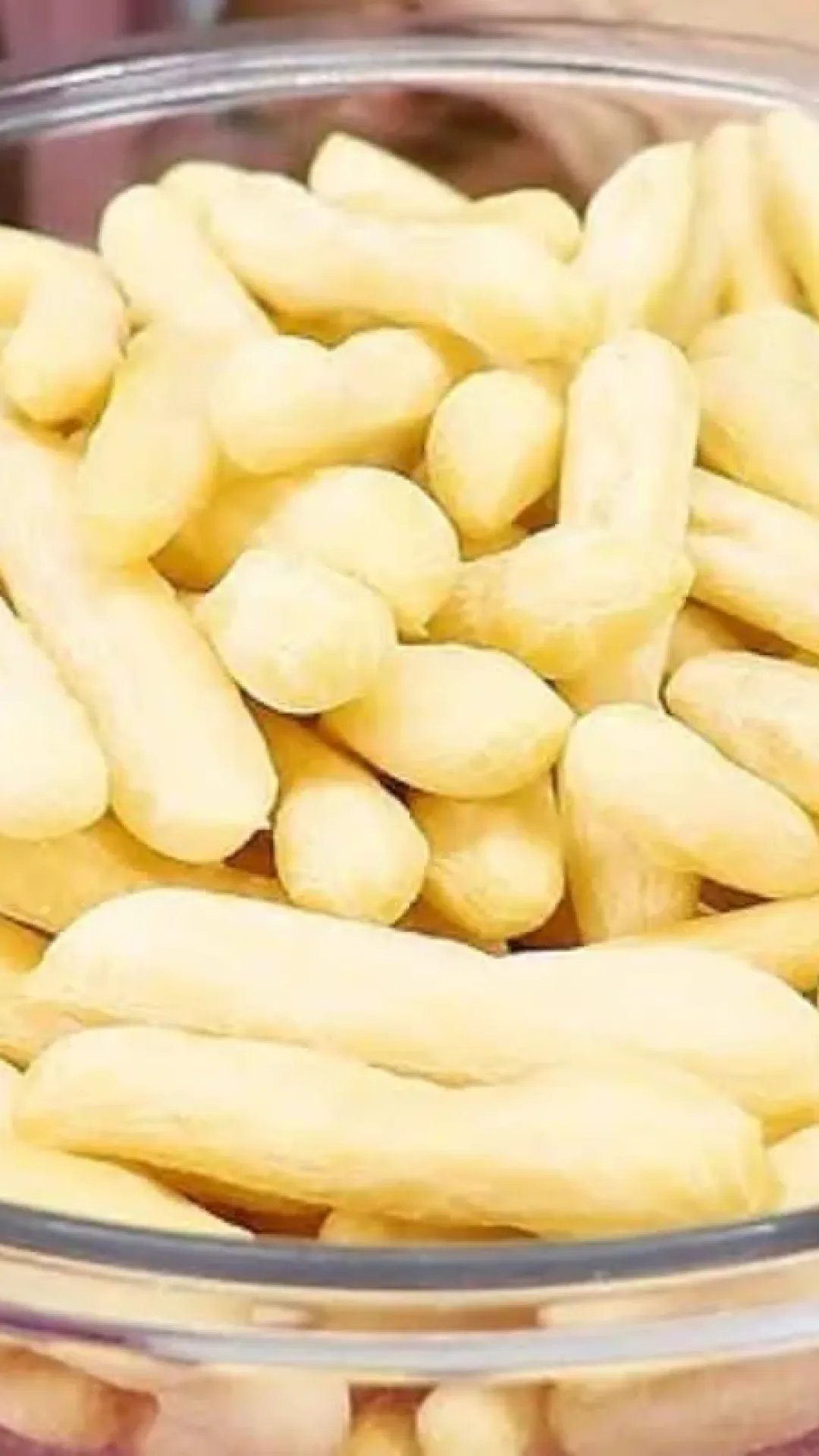 Receita de biscoito de polvilho fácil de fazer e que rende bastante