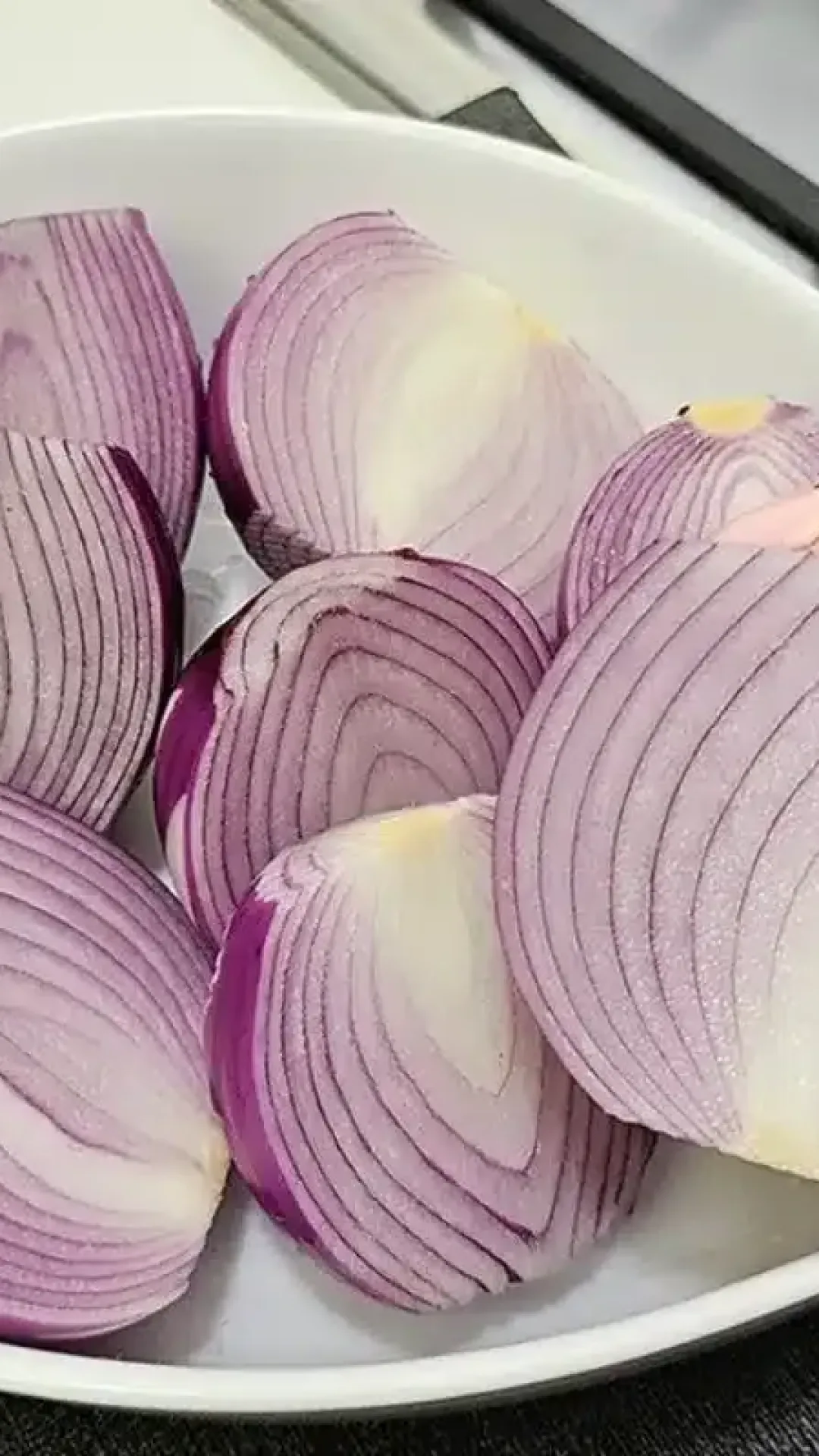 Receita de cebola fácil, prática e econômica, o acompanhamento ideal no seu almoço completo