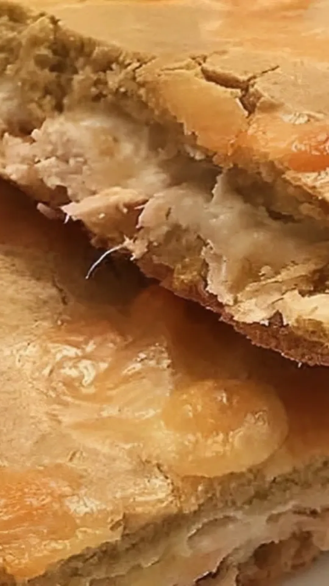 Receita de empadão de frango com massa de creme de leite que desmancha na boca