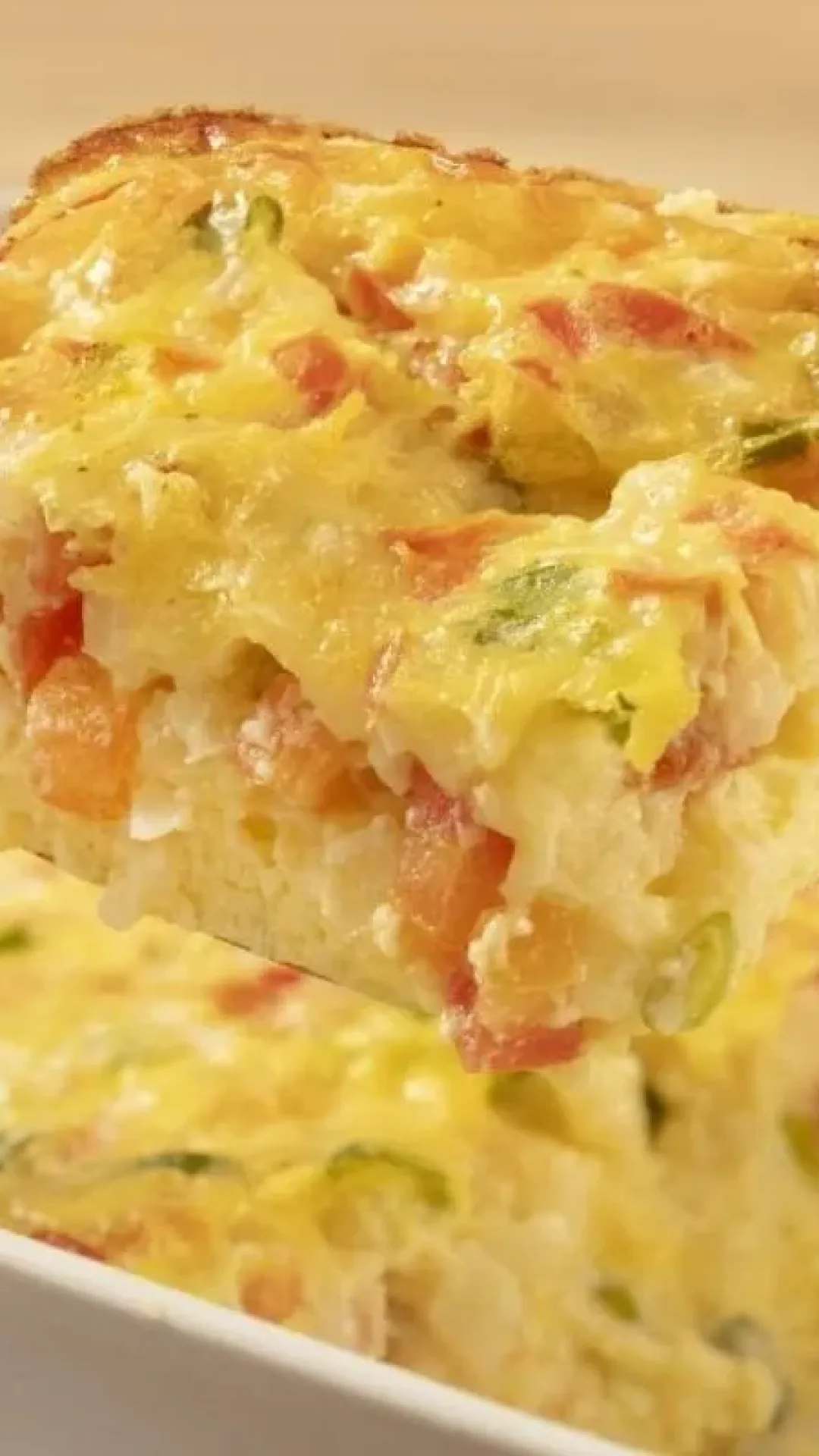Receita de omelete de legumes no forno: sem óleo, sem sujeira e perfeita para uma refeição leve