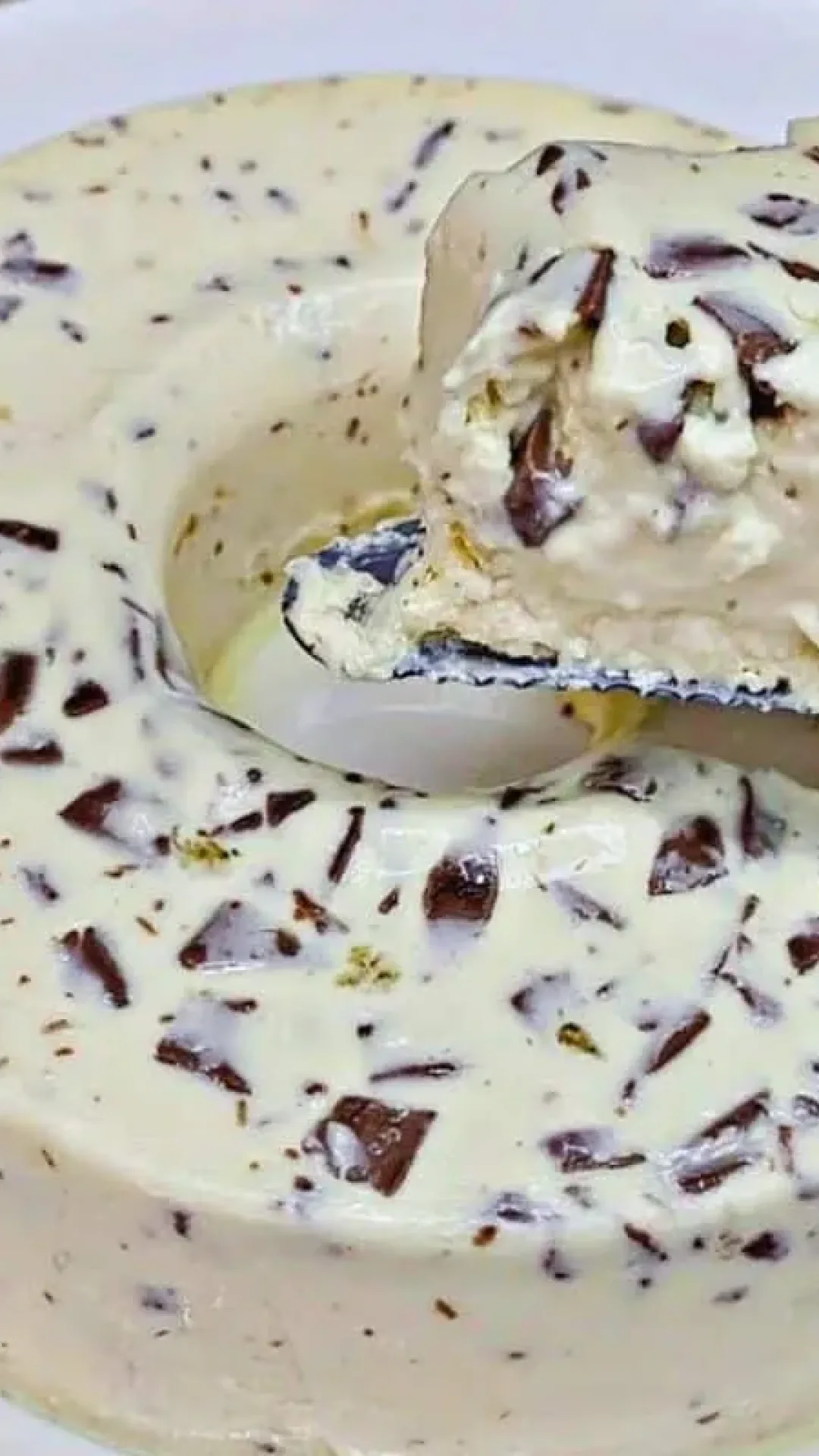 Receita de sobremesa gelada que não pode faltar na sua casa e é tão boa que você vai querer fazer sempre